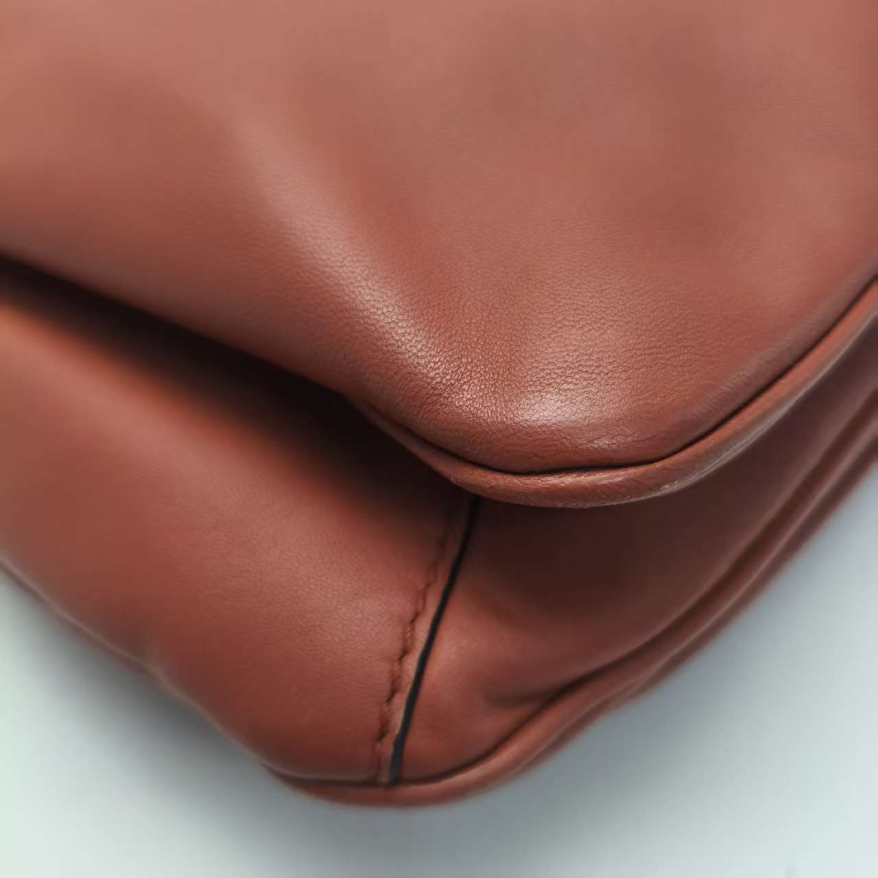 【*Shipped from: China*】VALENTINO Lambskin Handbag — view 6