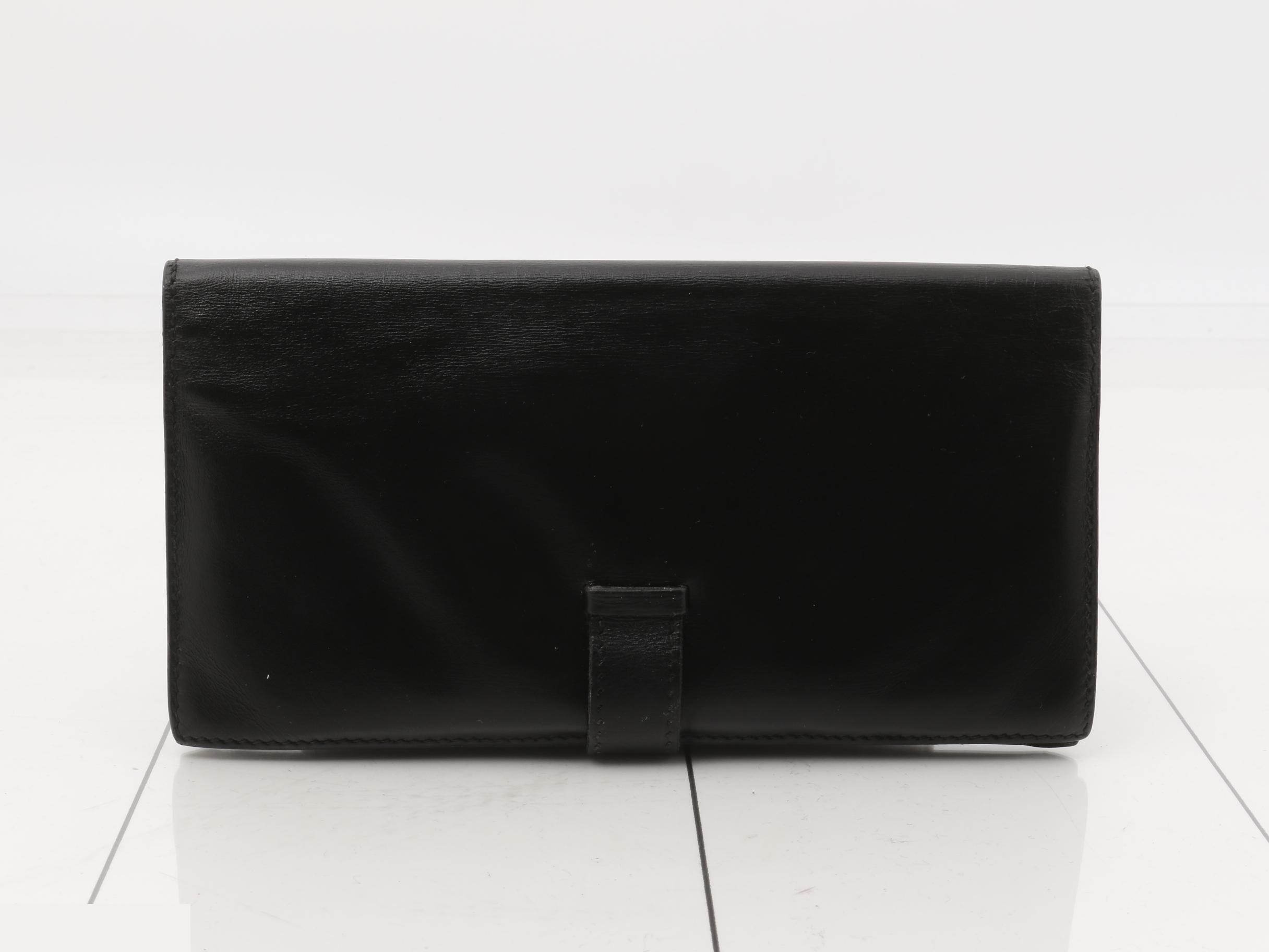 Long Wallet — view 2
