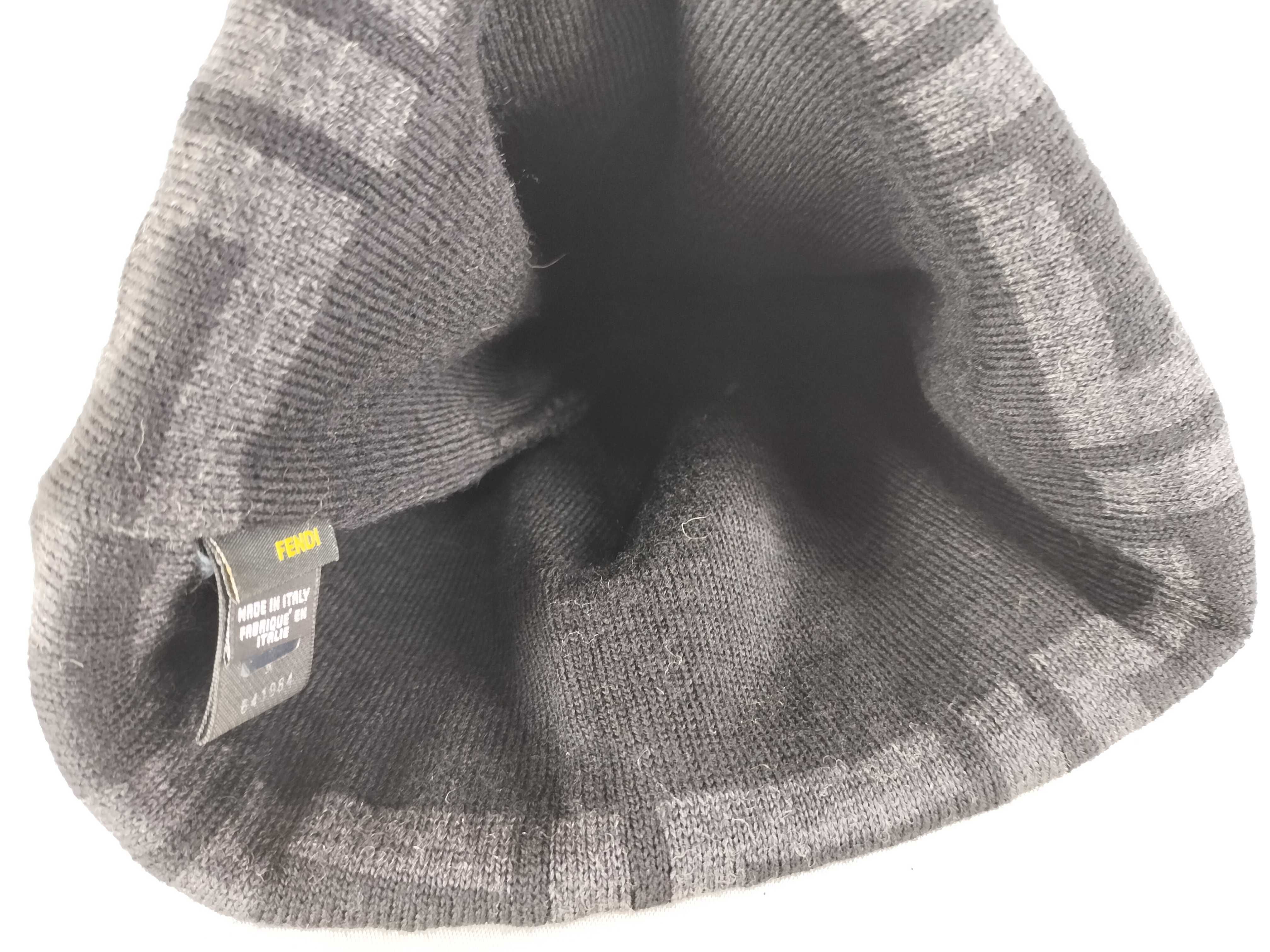 Zucca pattern knit hat and other accessories — view 3