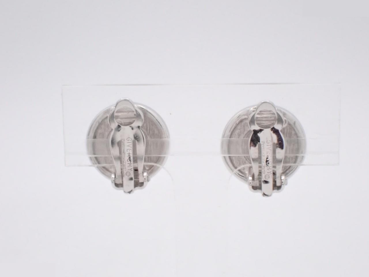 Other lines: Precious metals and earrings — view 2