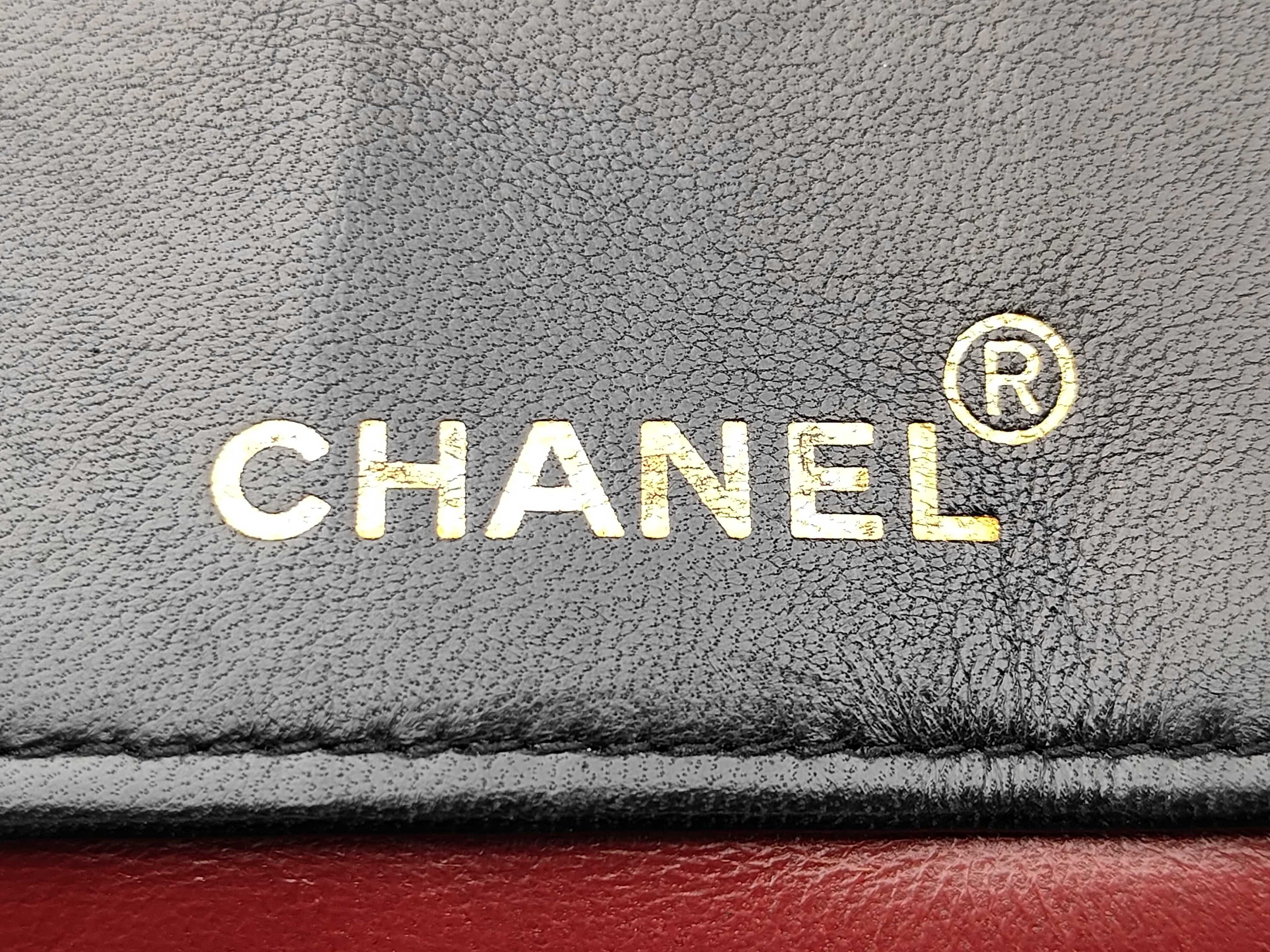 Matelassé Shoulder Bag — view 11