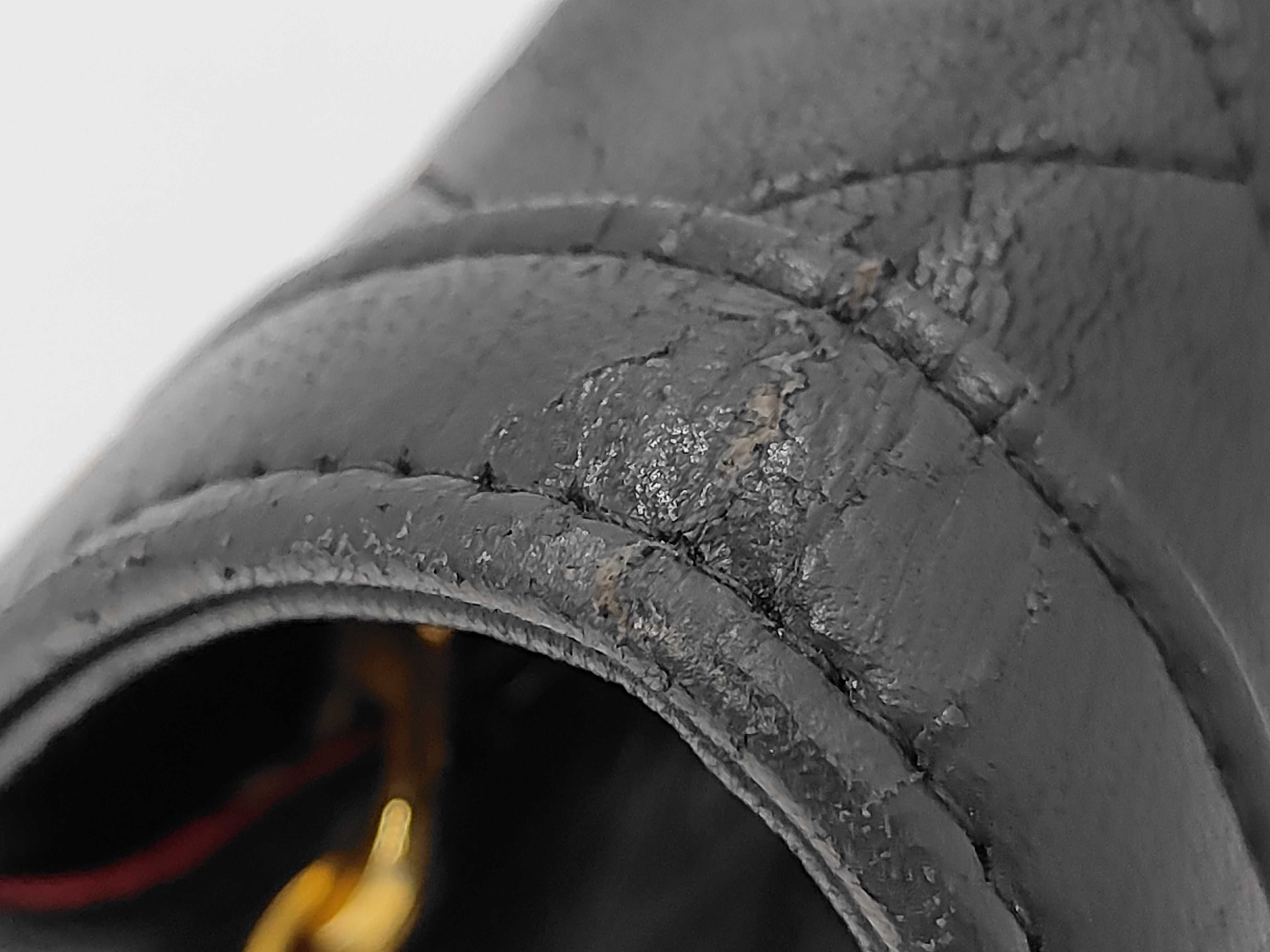 Matelassé Shoulder Bag — view 13