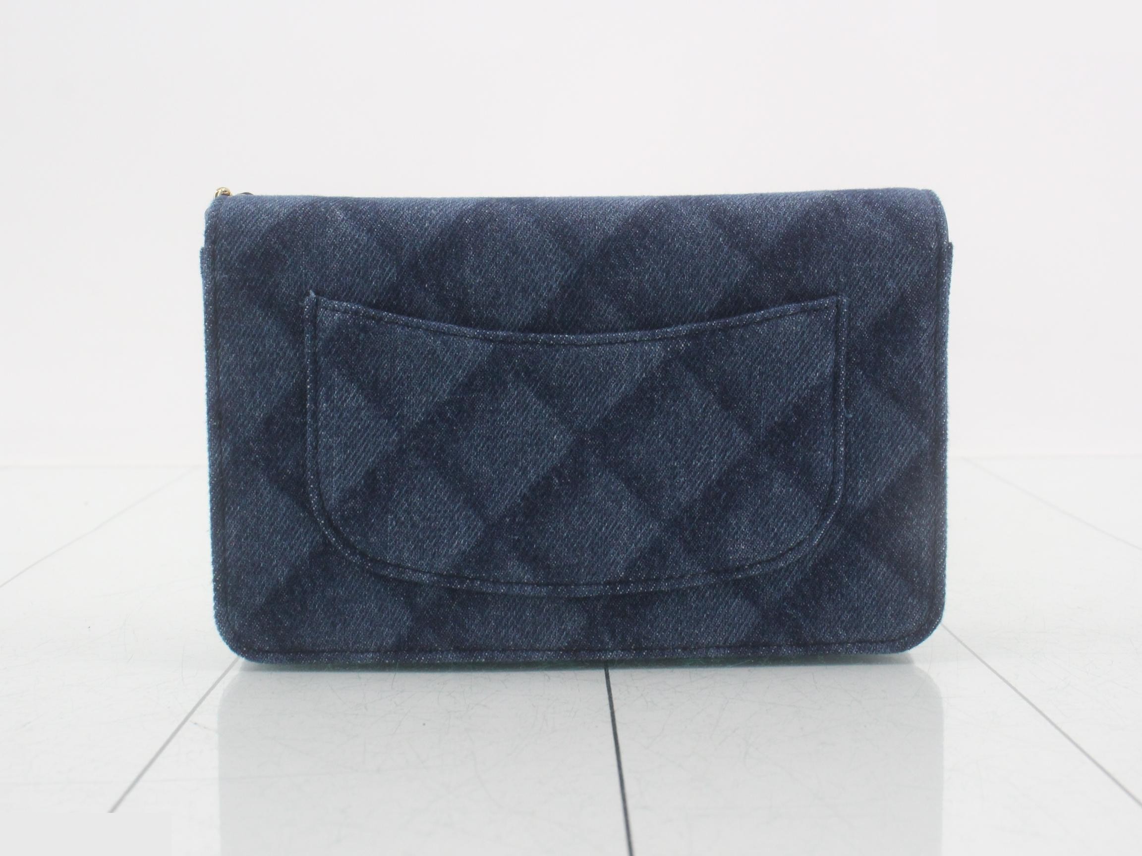 denim matelassé chain wallet — view 2