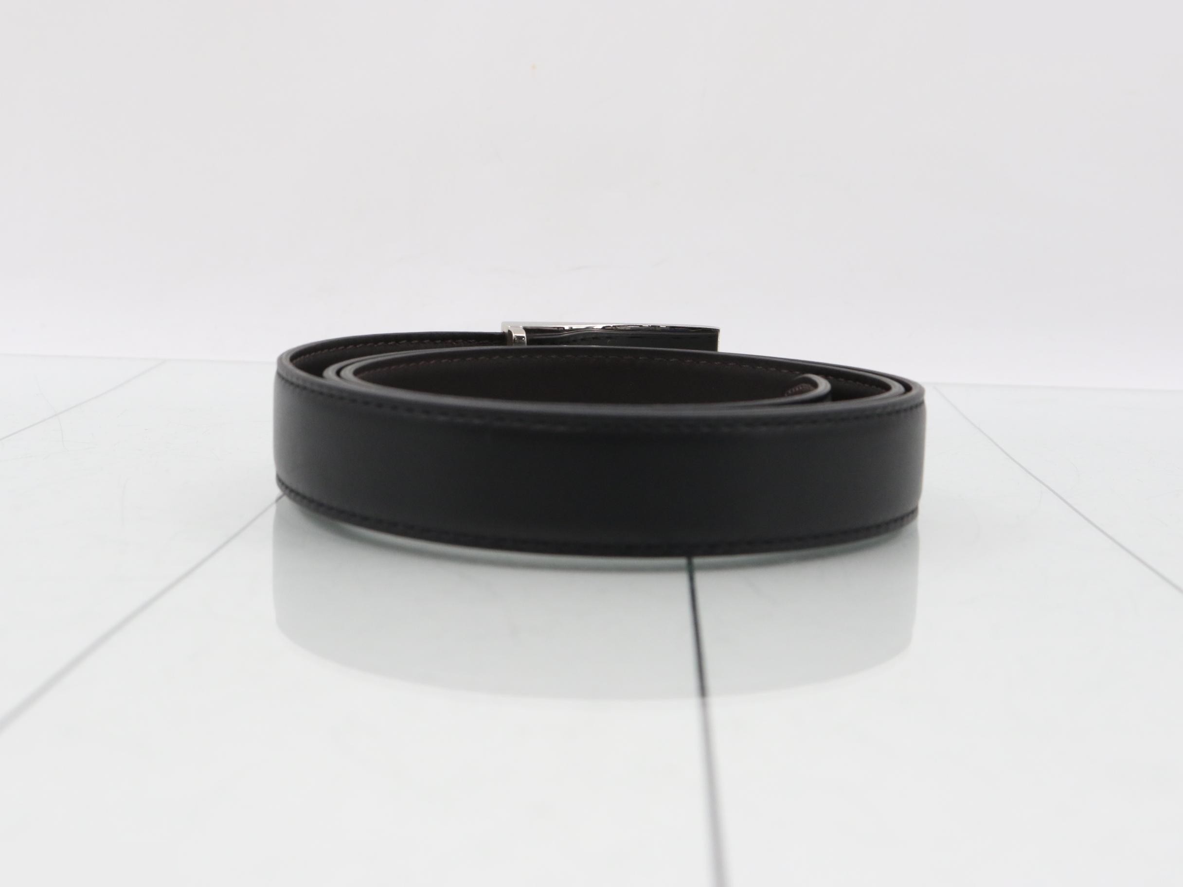 Logo belt — view 2