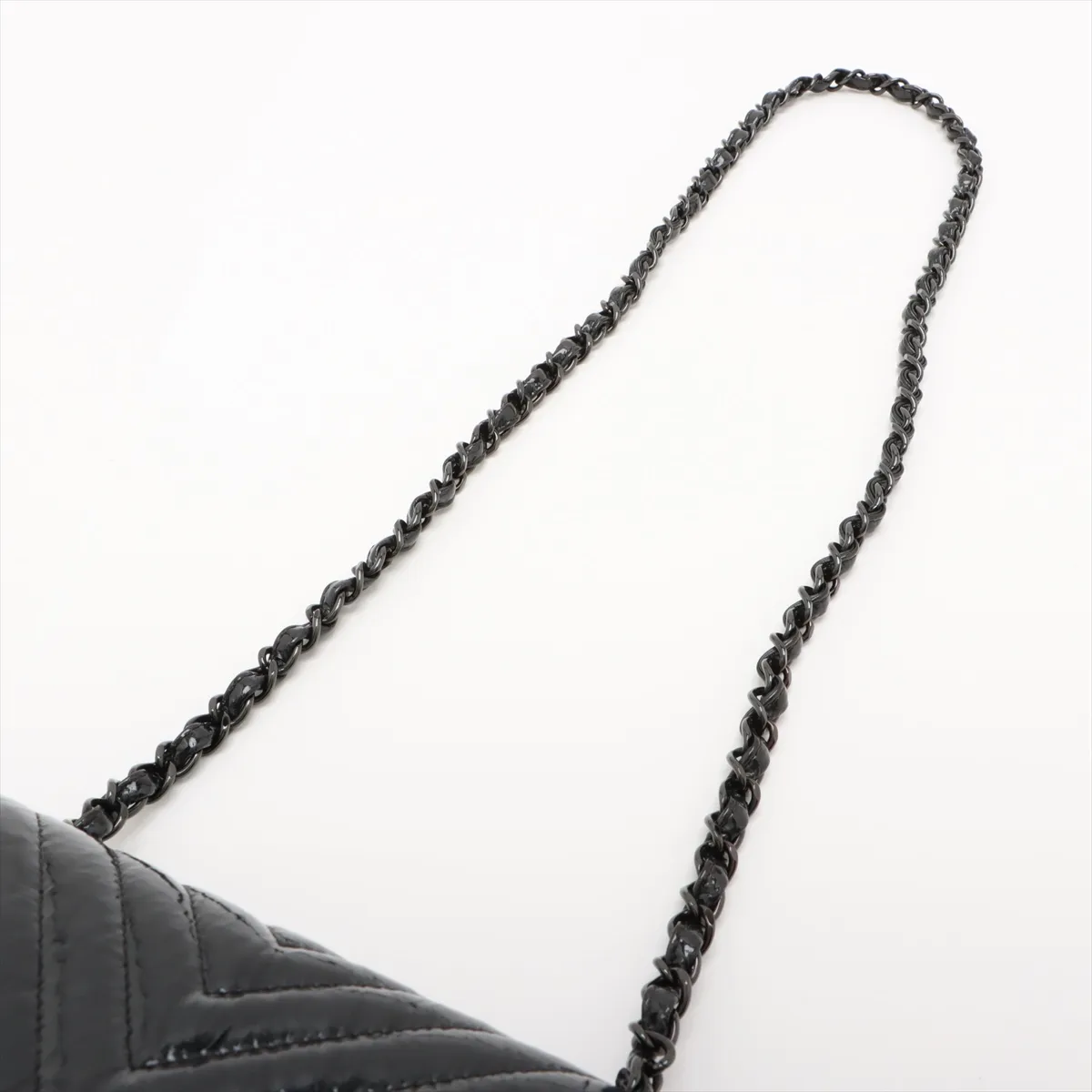 chevron patent leather single flap single chain bag gray black metal fittings 20055074 20s — view 5