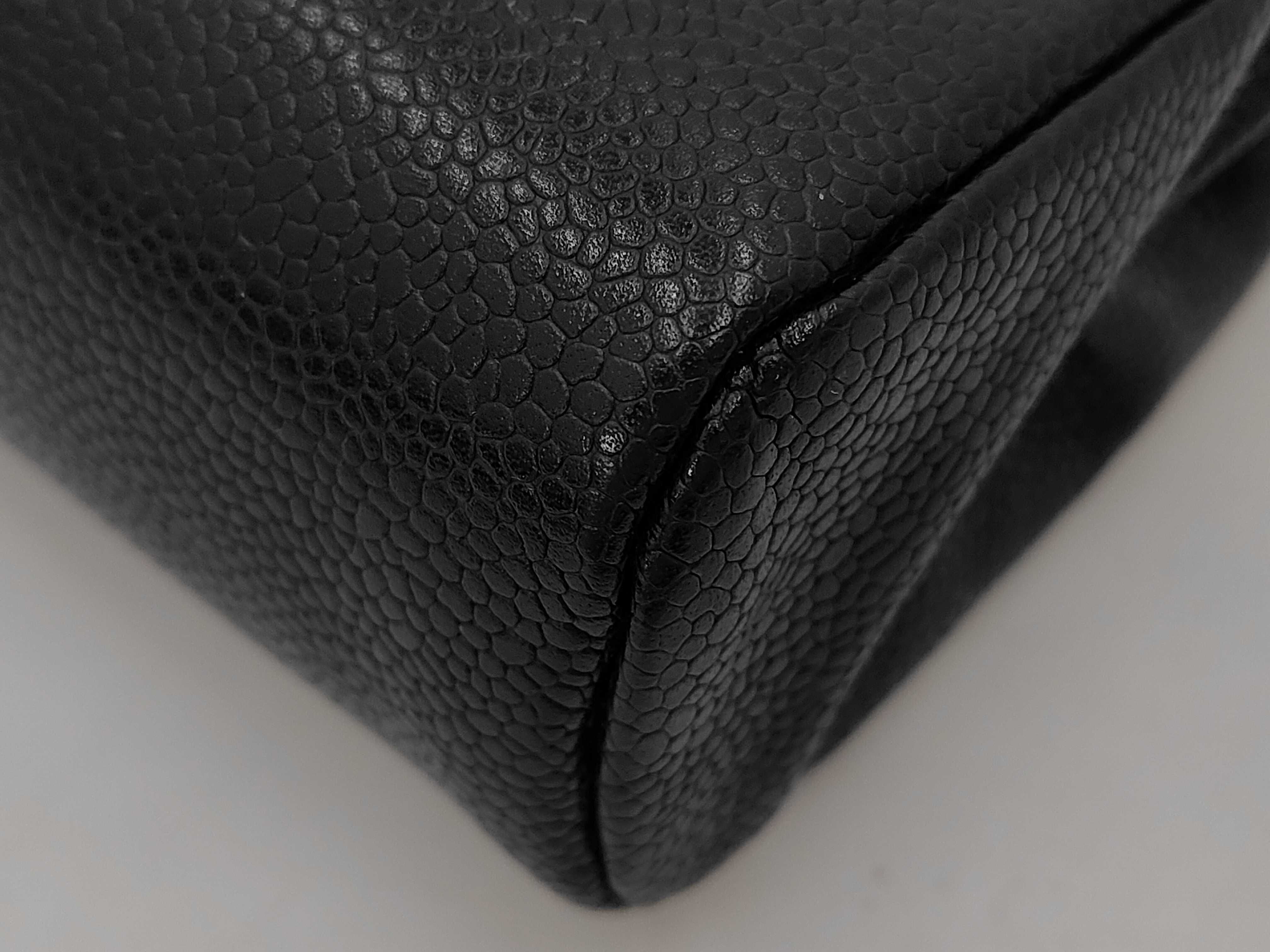 Caviar Skin Coco Mark Small Pouch — view 3
