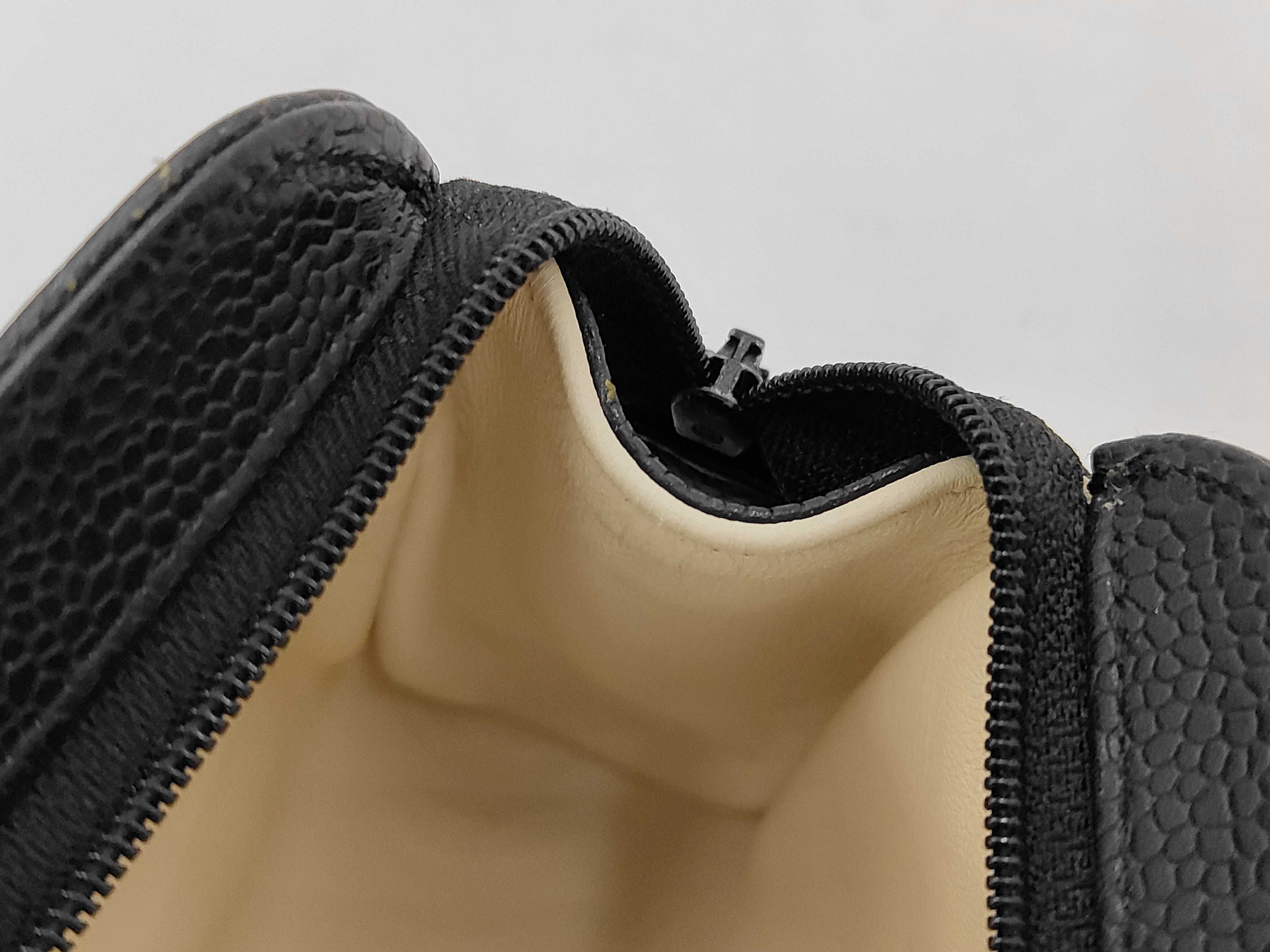 Caviar Skin Coco Mark Small Pouch — view 5