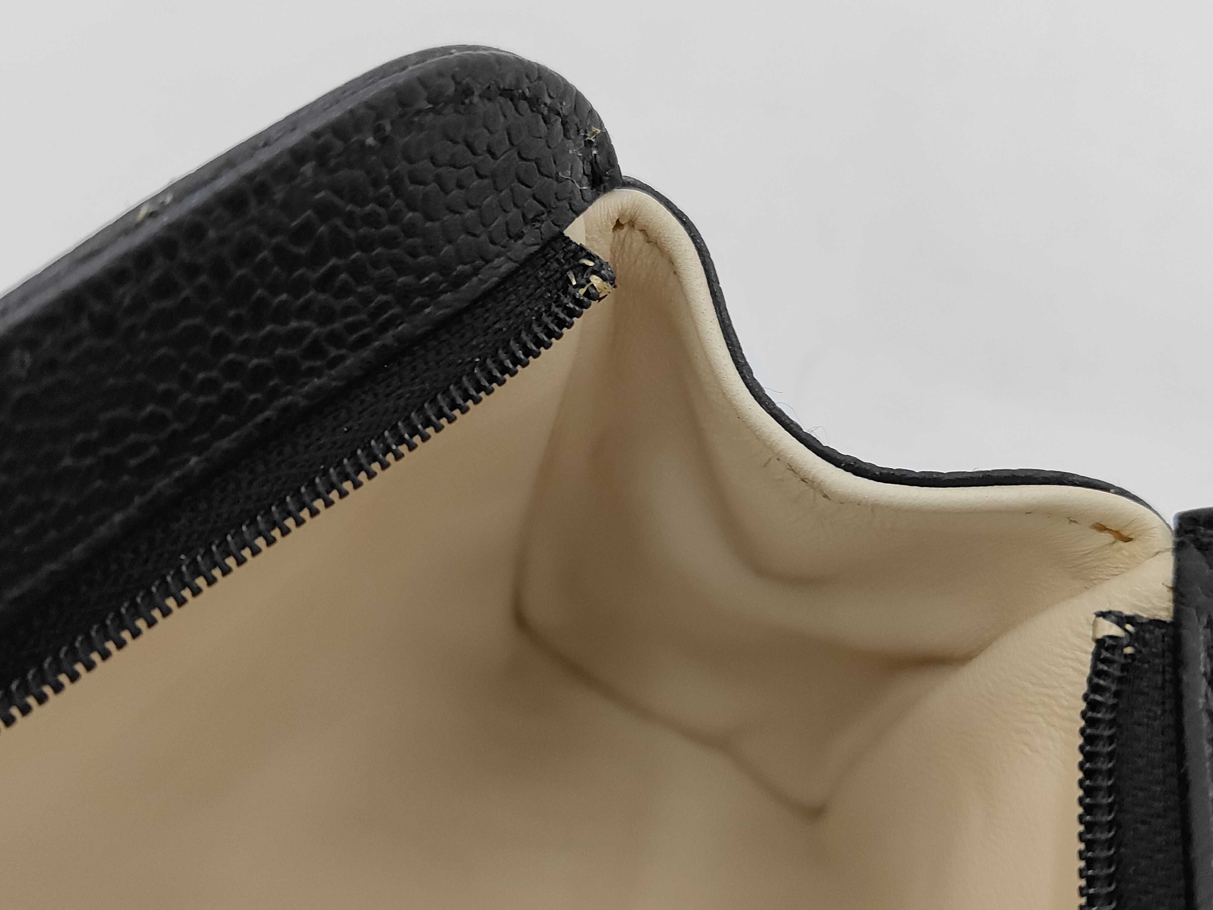 Caviar Skin Coco Mark Small Pouch — view 6