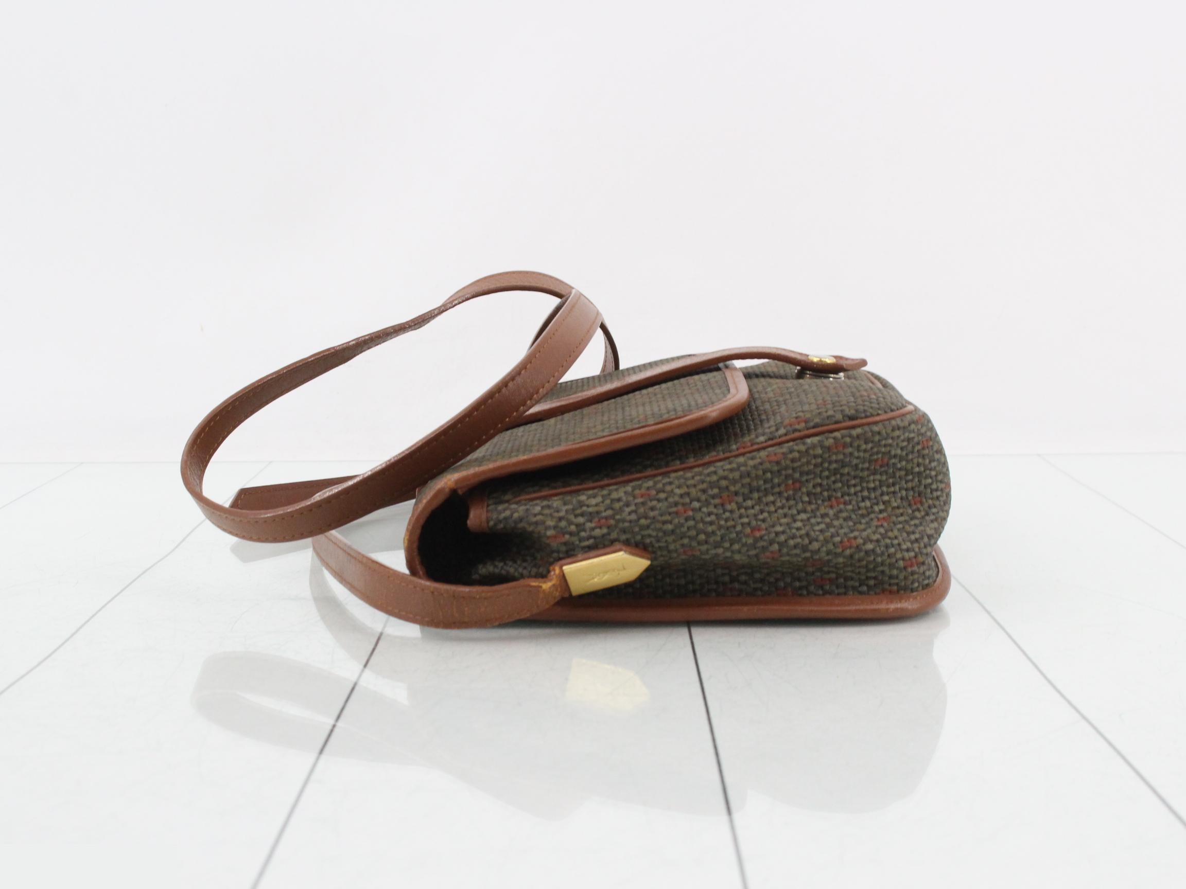 Other lines: Bags/Shoulder bags, PVC, Khaki — view 4