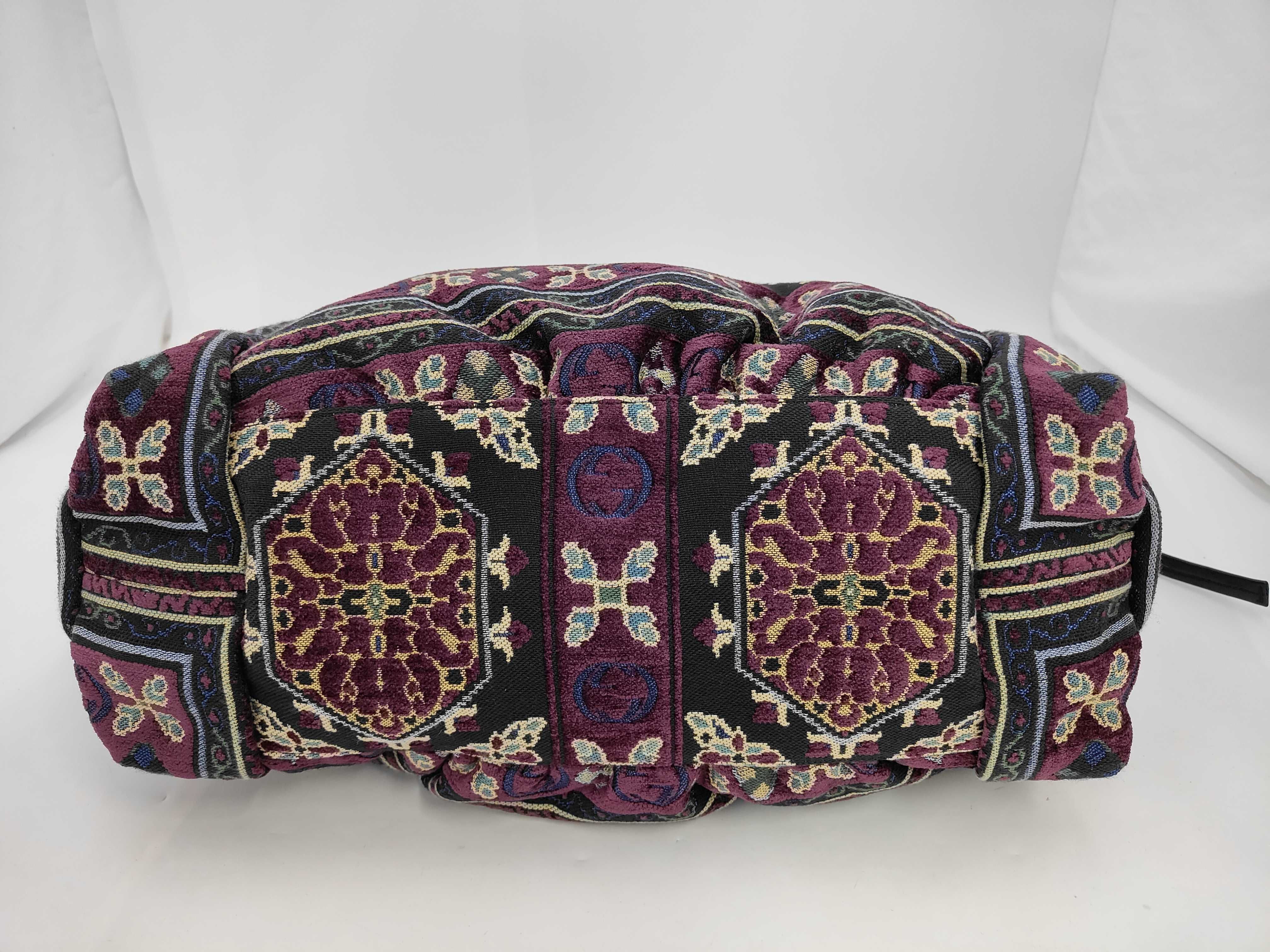 Hysteria Crest Tapestry Bag 197022 — view 4