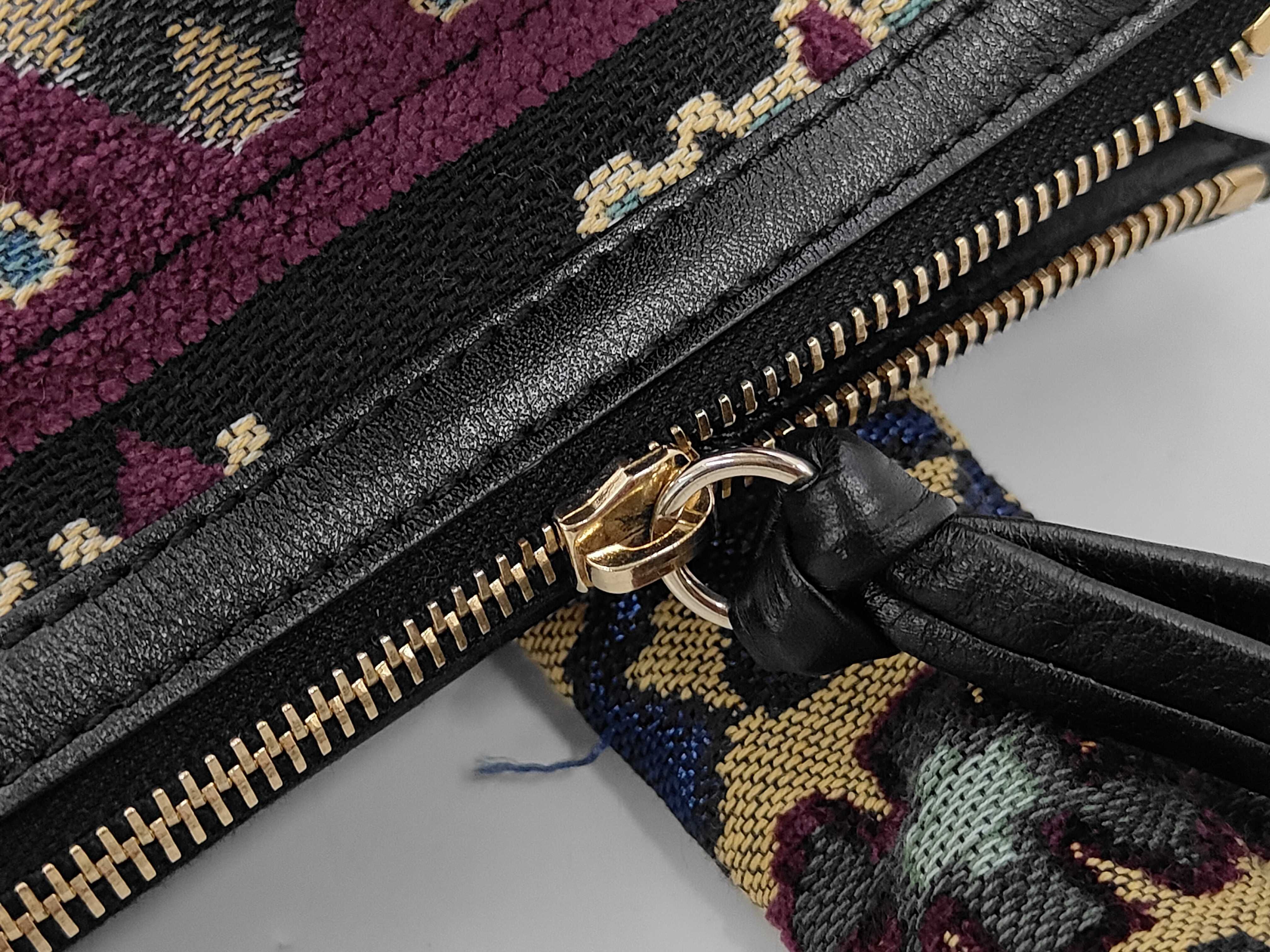 Hysteria Crest Tapestry Bag 197022 — view 8