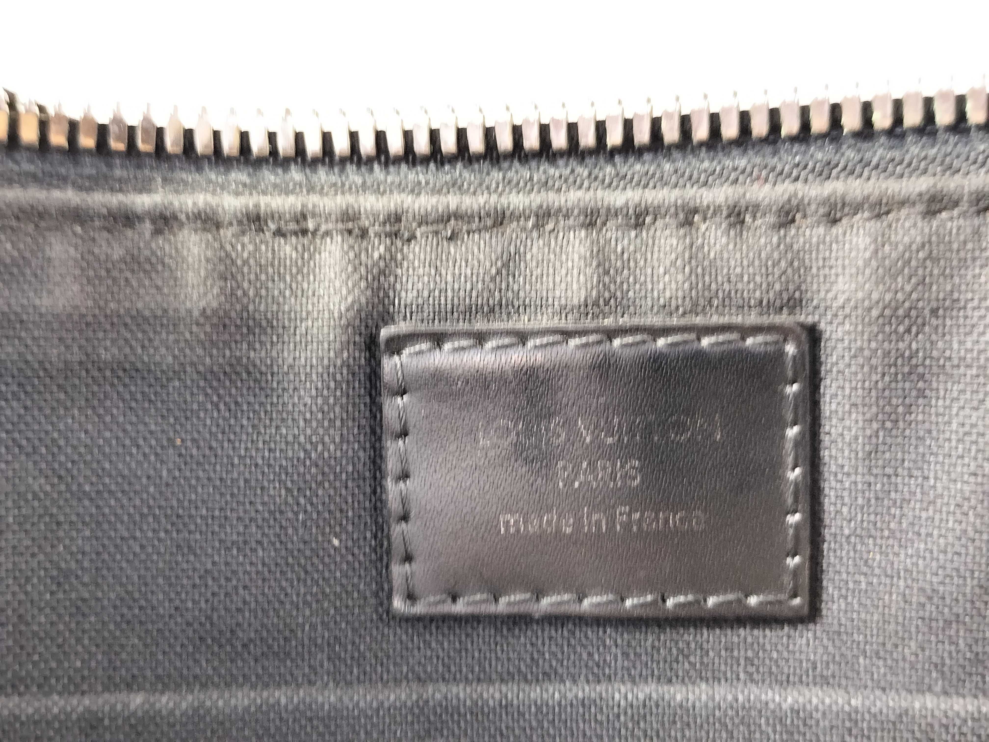 Monogram Graffiti Damier Graphite Mick PM N41211 SR4123 Black Shoulder Bag — view 8