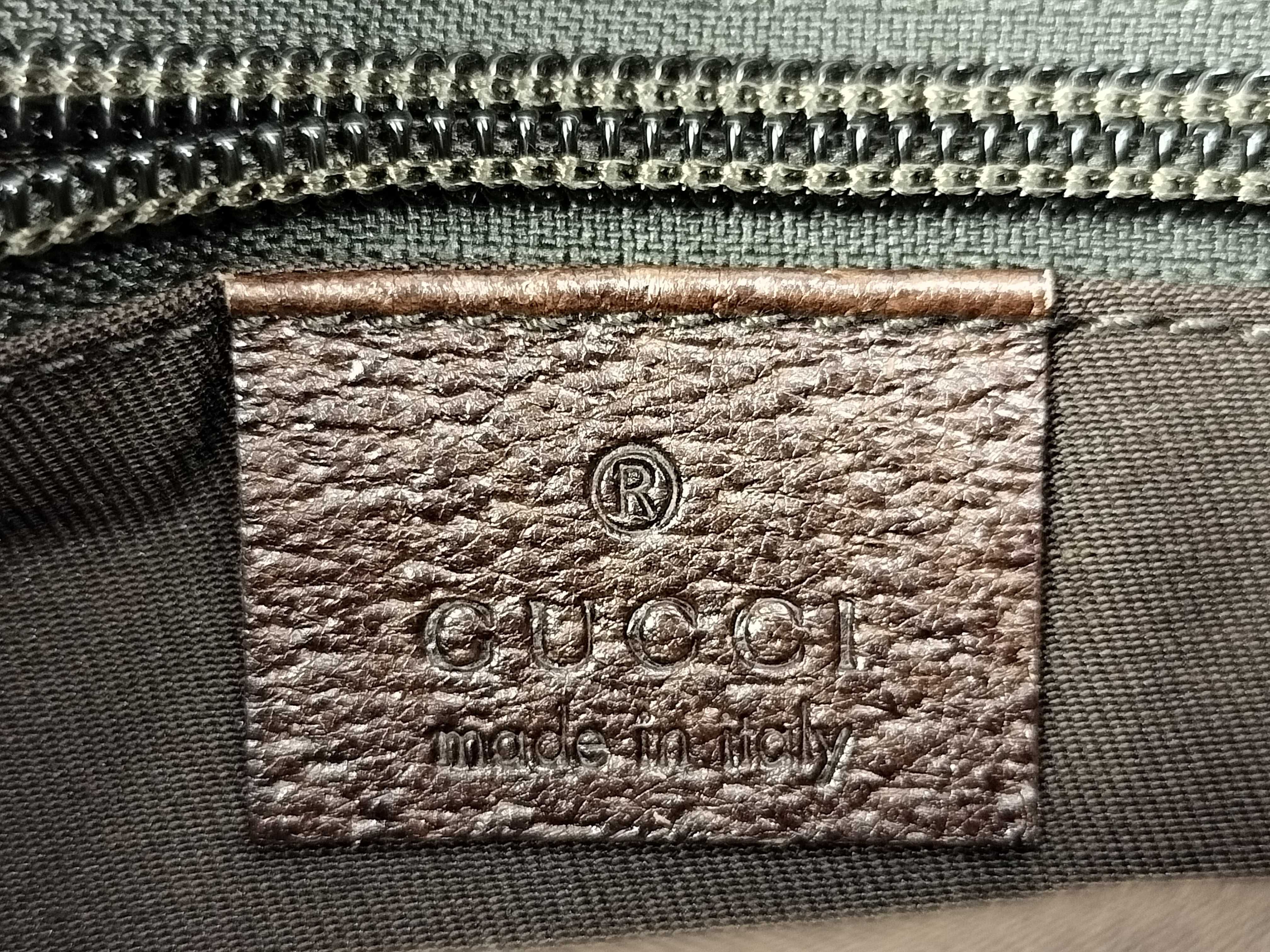 GG Canvas Shoulder Bag — view 12