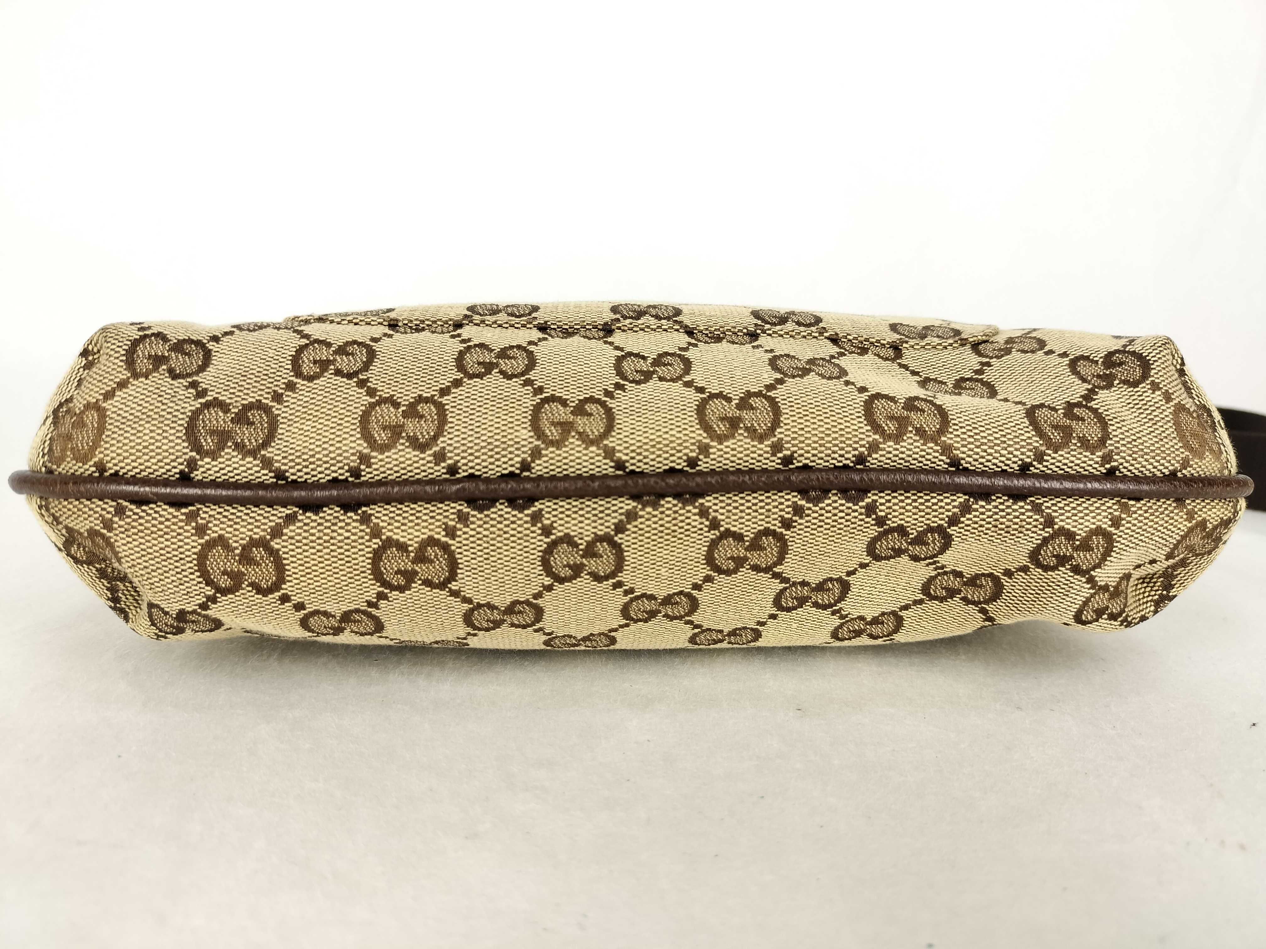 GG Canvas Shoulder Bag — view 8