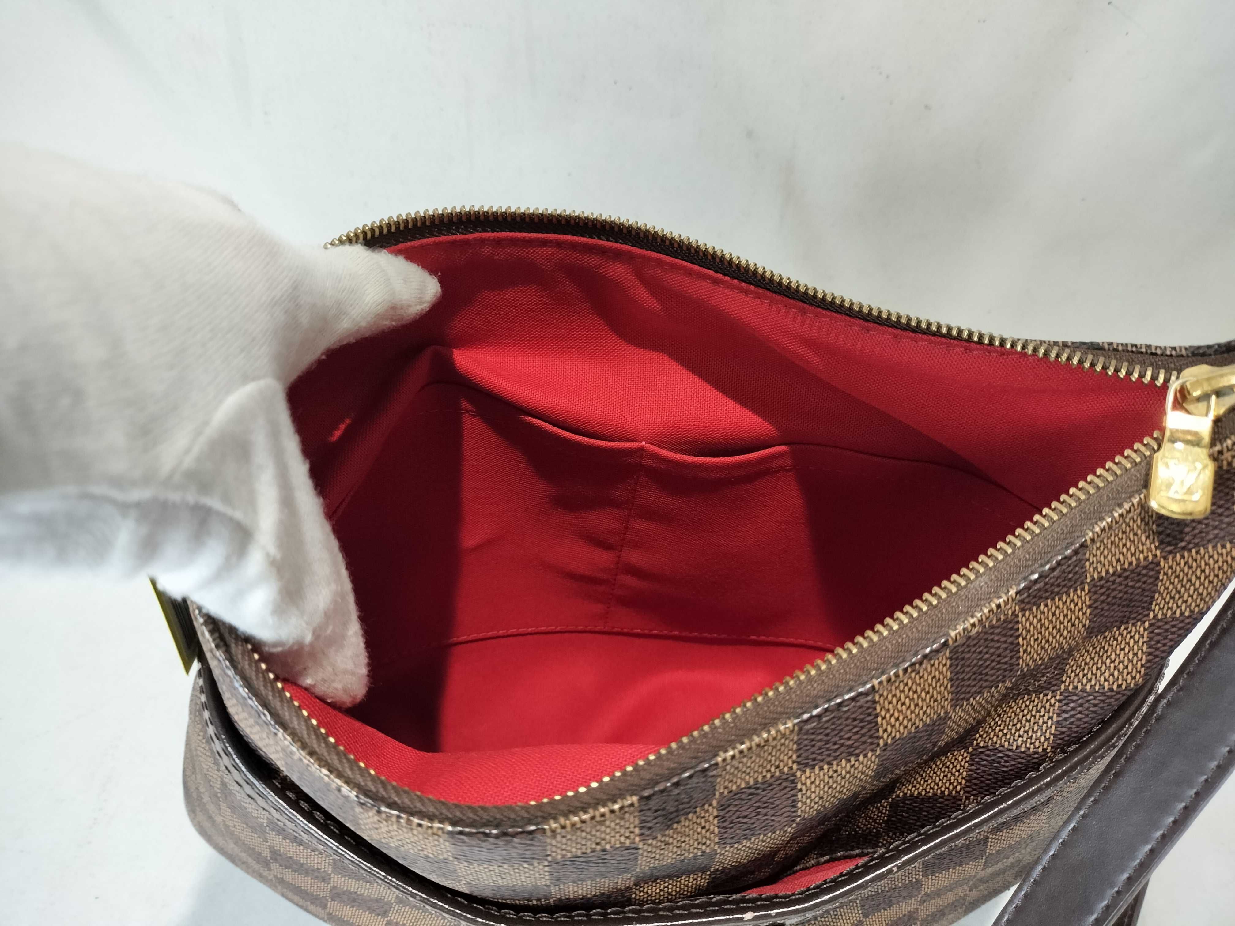 Damier Bloomsbury PM Shoulder Bag — view 10
