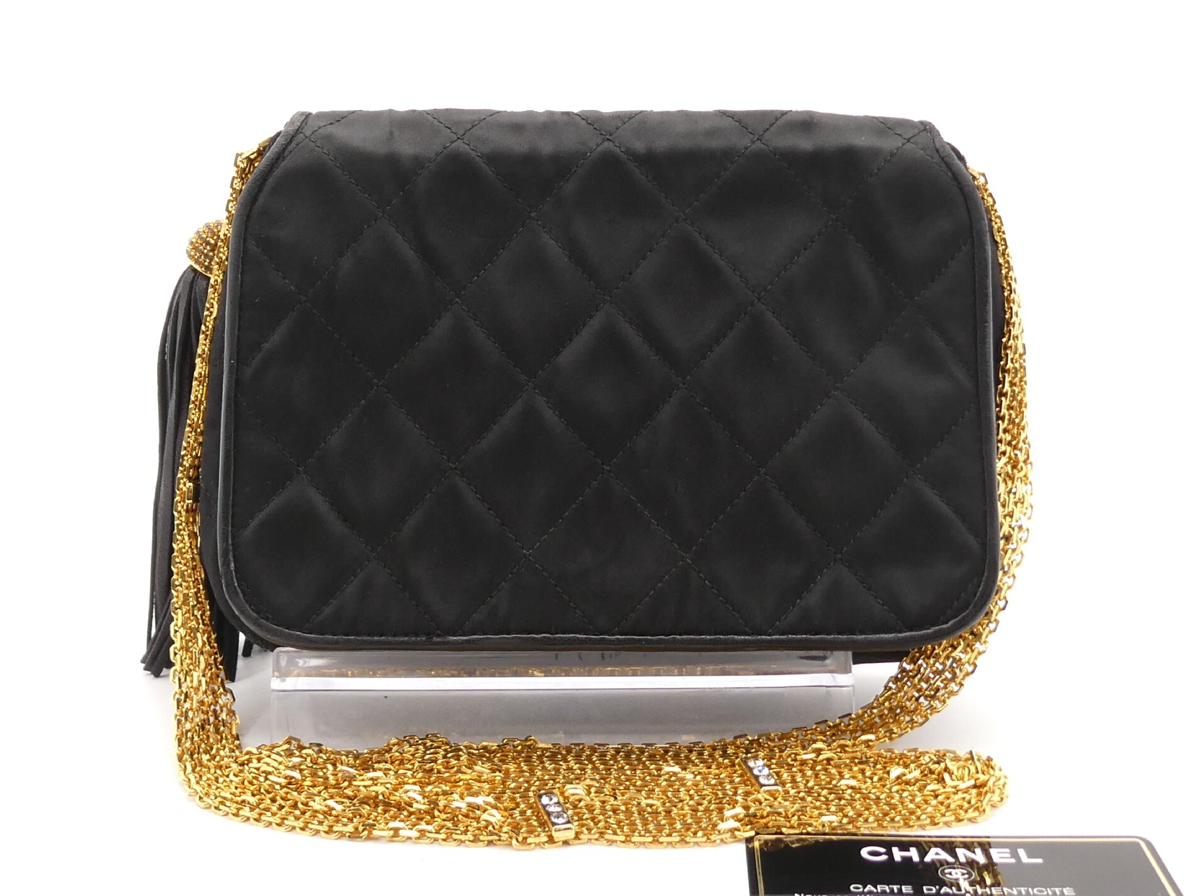 Matelassé Satin Fringe 6-Chain Shoulder Bag