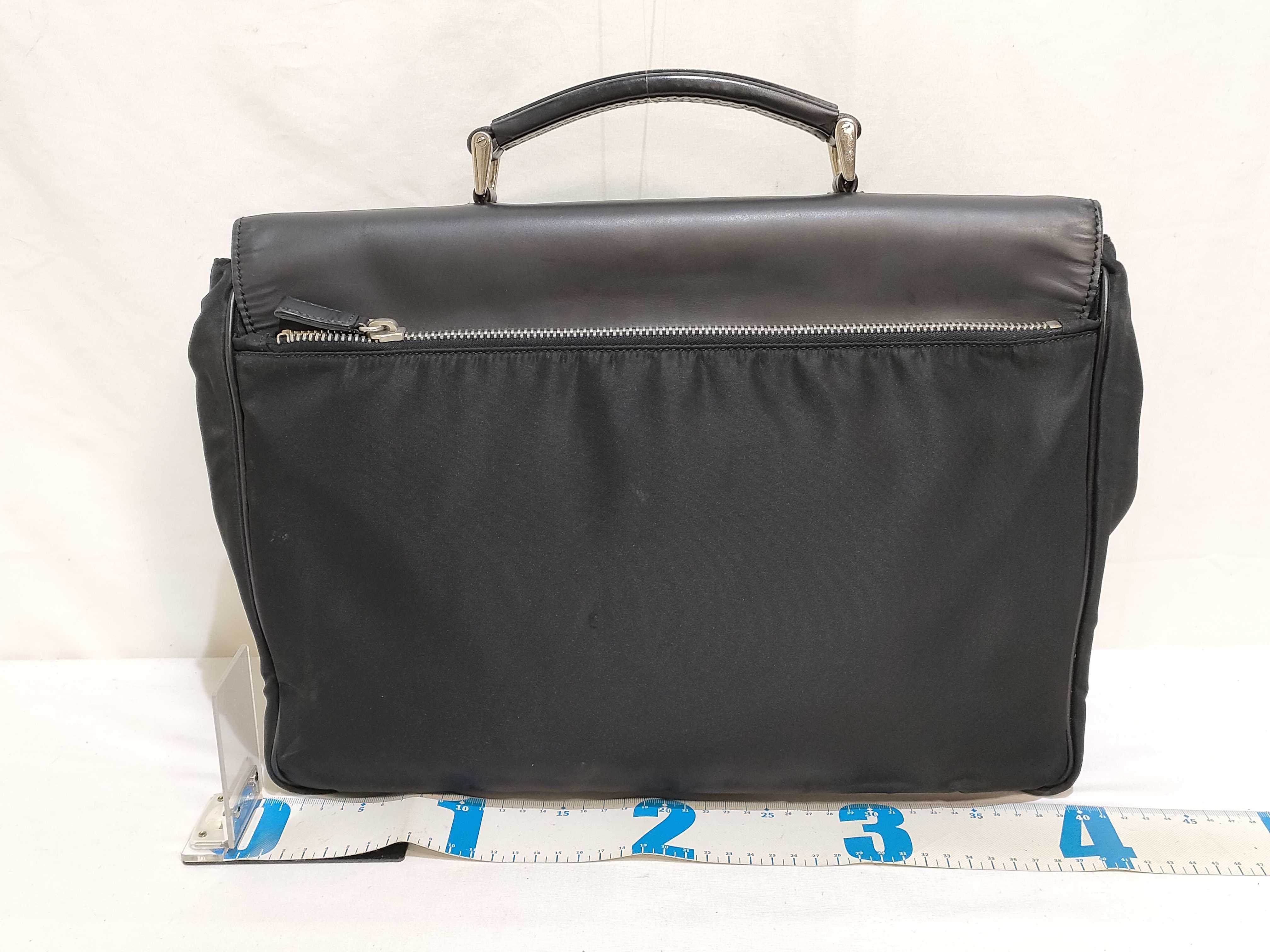 business bag, briefcase, leather and nylon, black. — view 2
