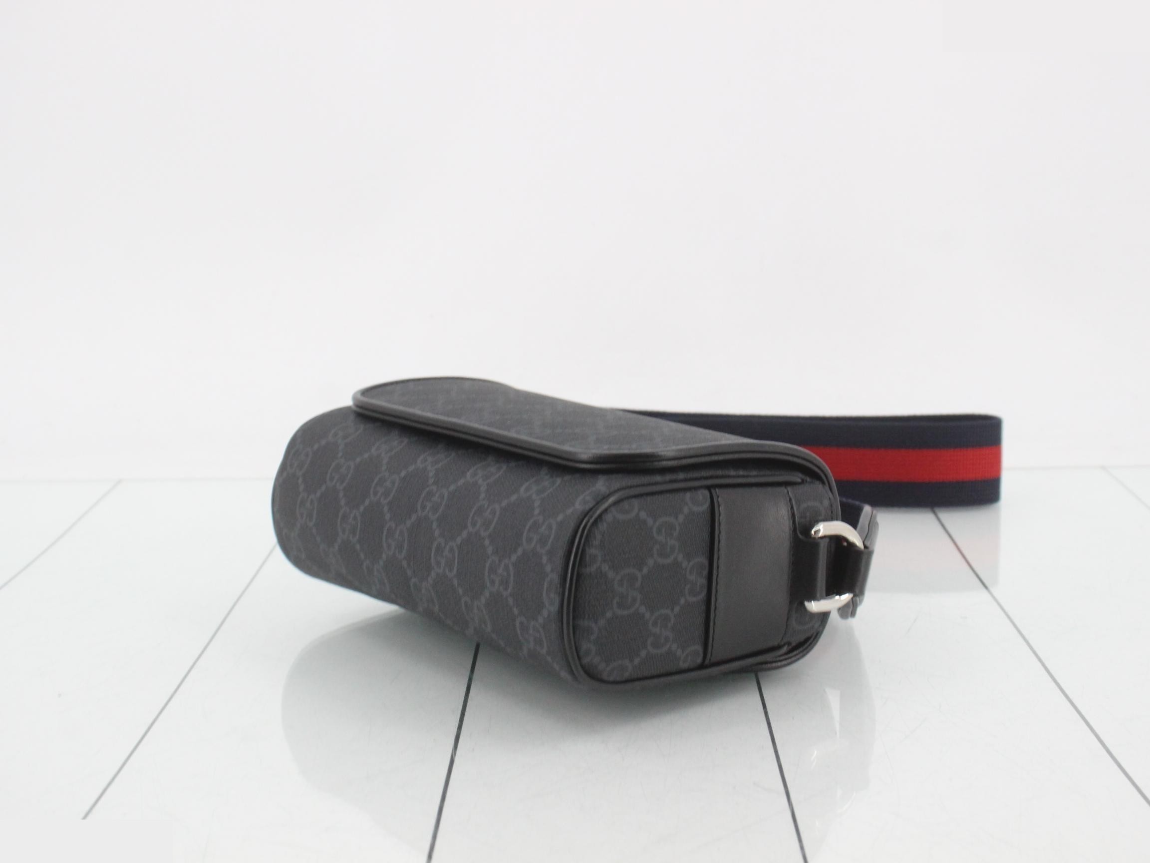 Unused GG Shoulder Bag with Sherry Strap — view 6