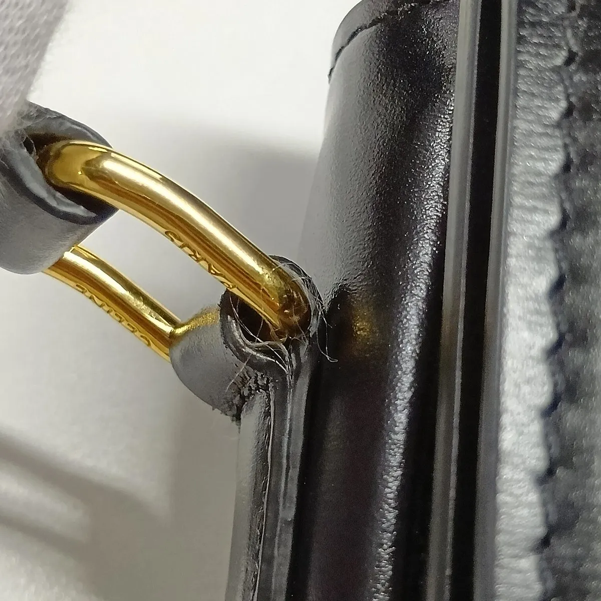 Triomphe Classic Leather Shoulder Bag, Black — view 15