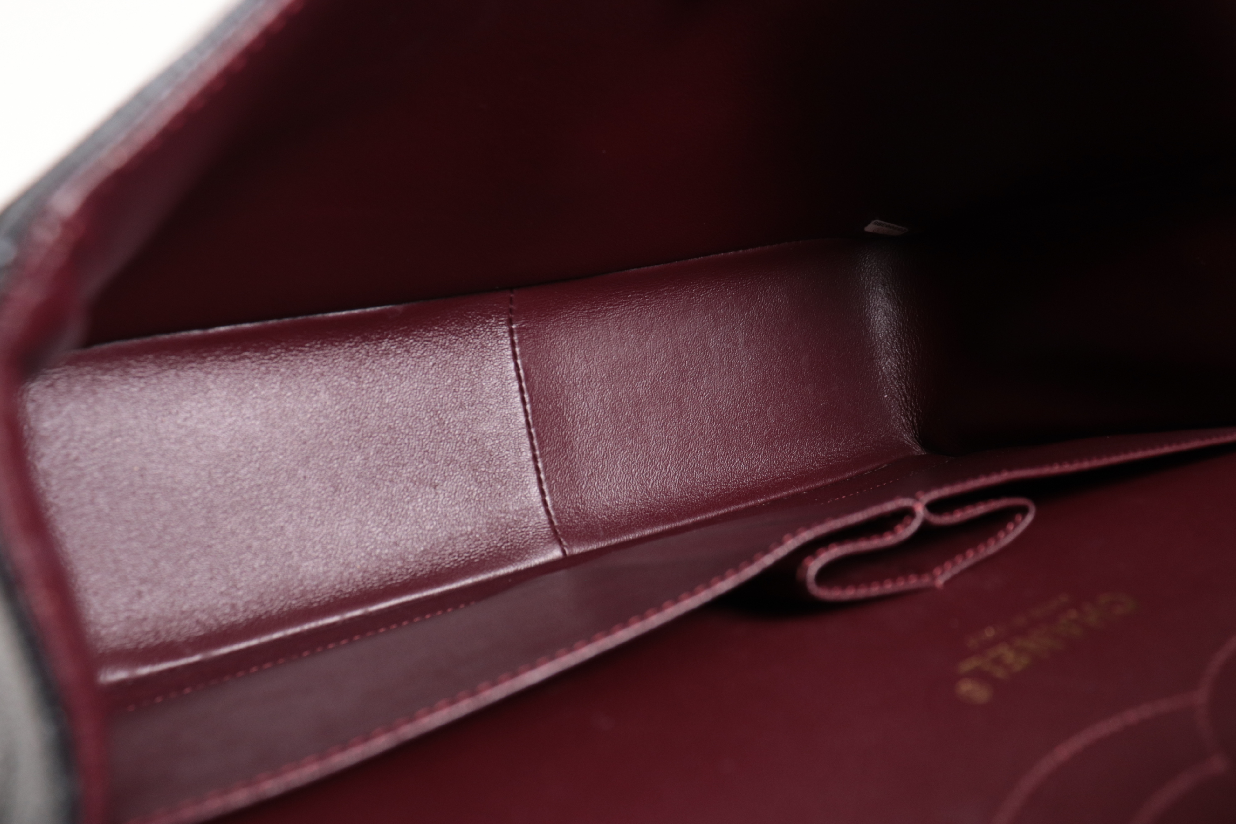 W-Flap 30 Caviar Chain Shoulder Bag (Serial Number 29) — view 9