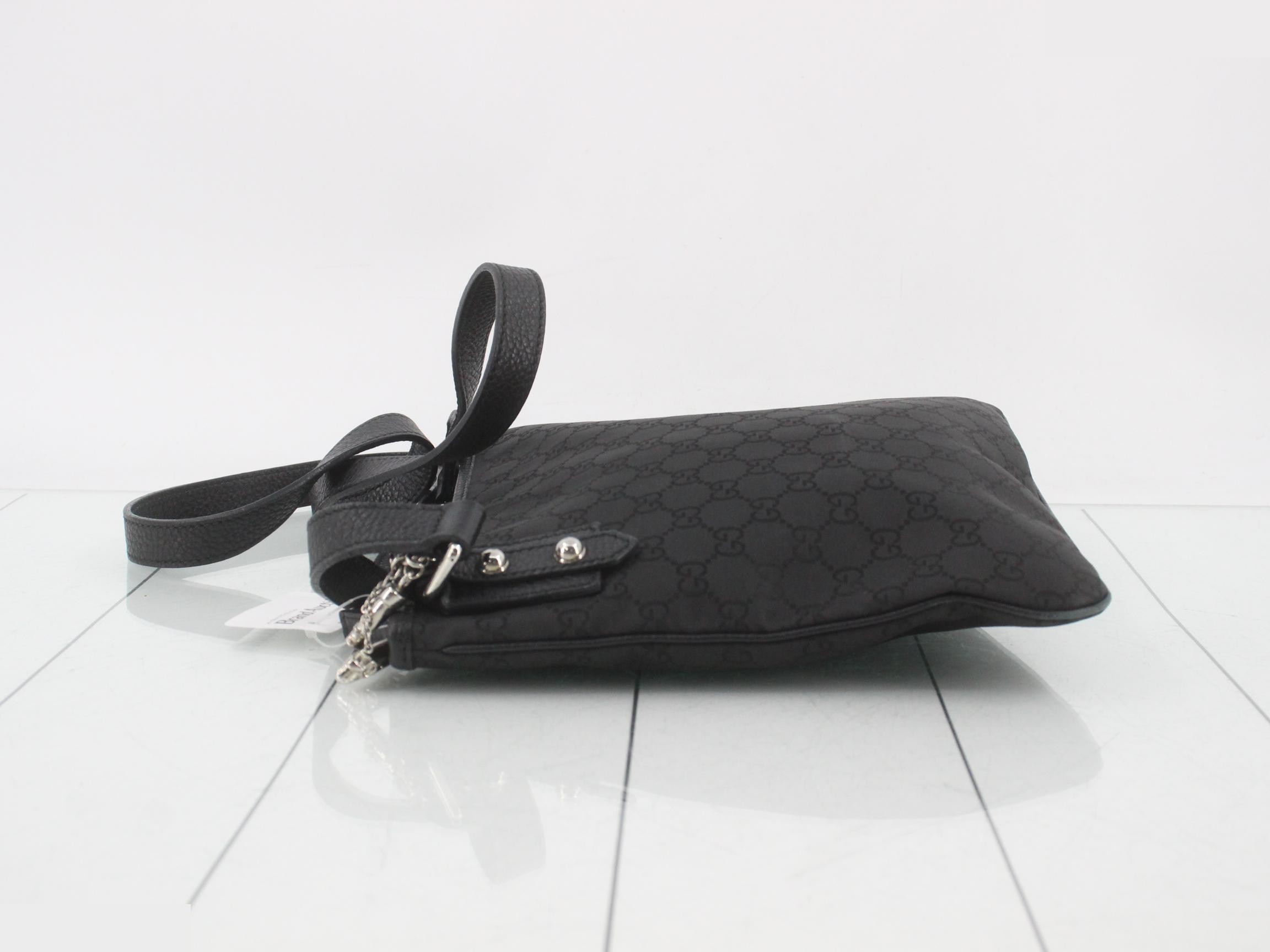 Shoulder bag — view 4