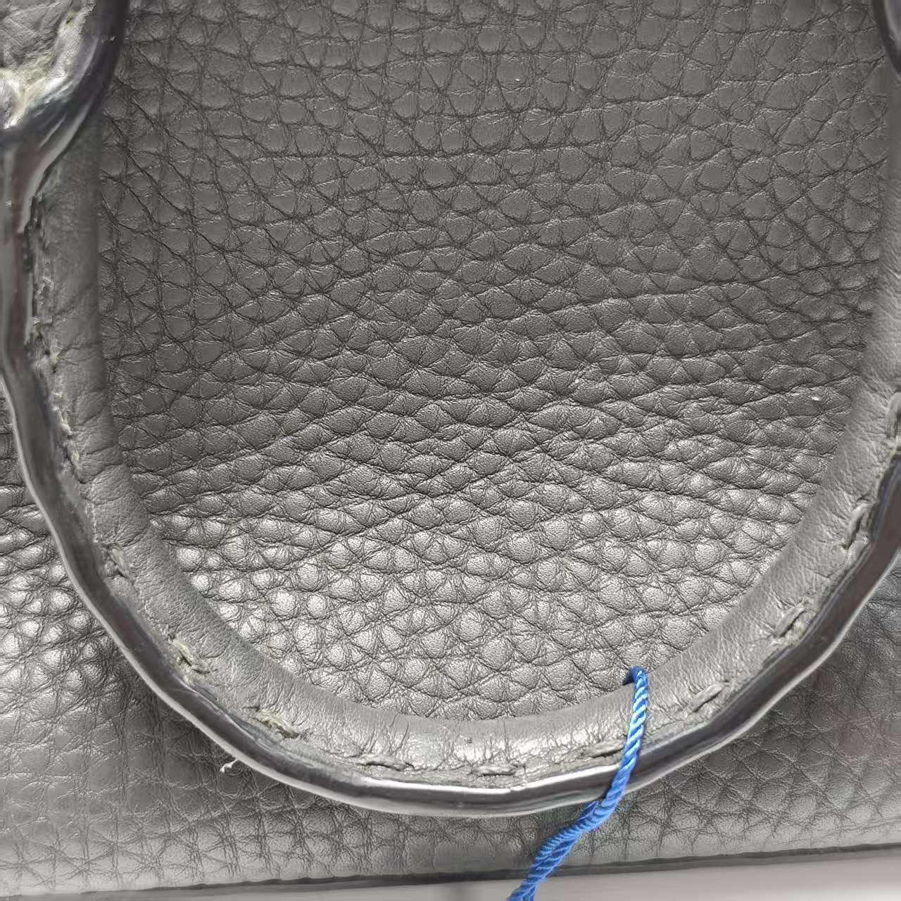 【*Shipped from: China*】FENDI Selleria Leather Shoulder Bag — view 11