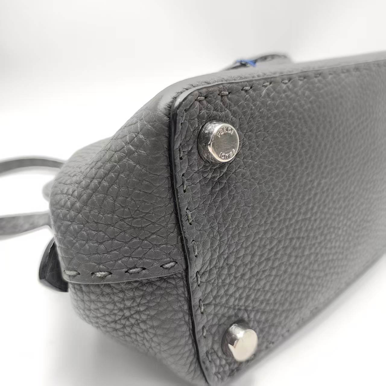 【*Shipped from: China*】FENDI Selleria Leather Shoulder Bag — view 6