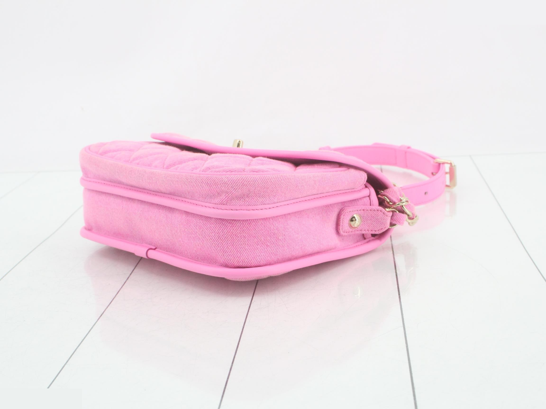 denim chain shoulder bag with silver hardware, pink. — view 6