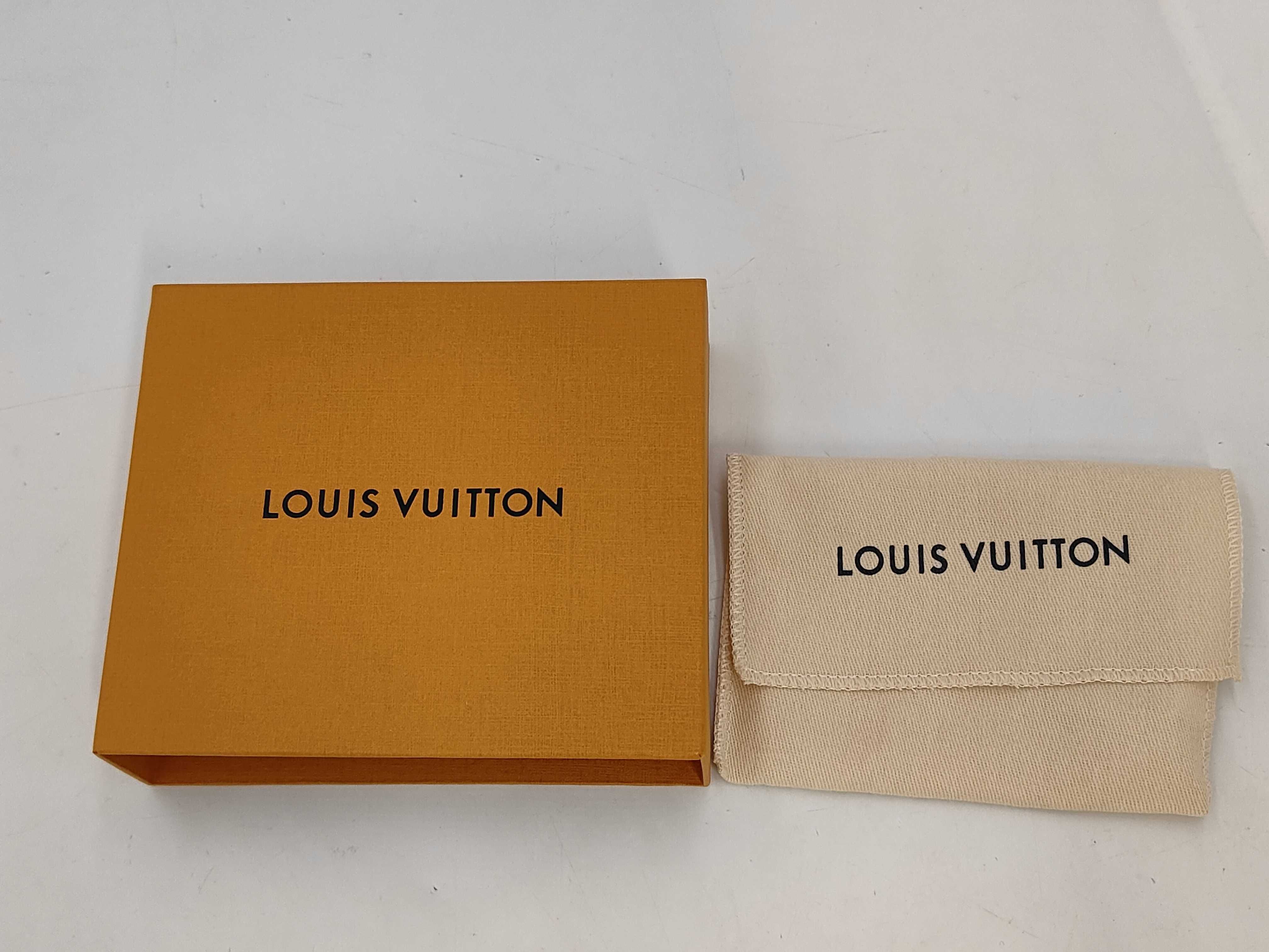 Monogram Louis Vuitton Monogram Mattifying Paper Case and other accessories — view 8