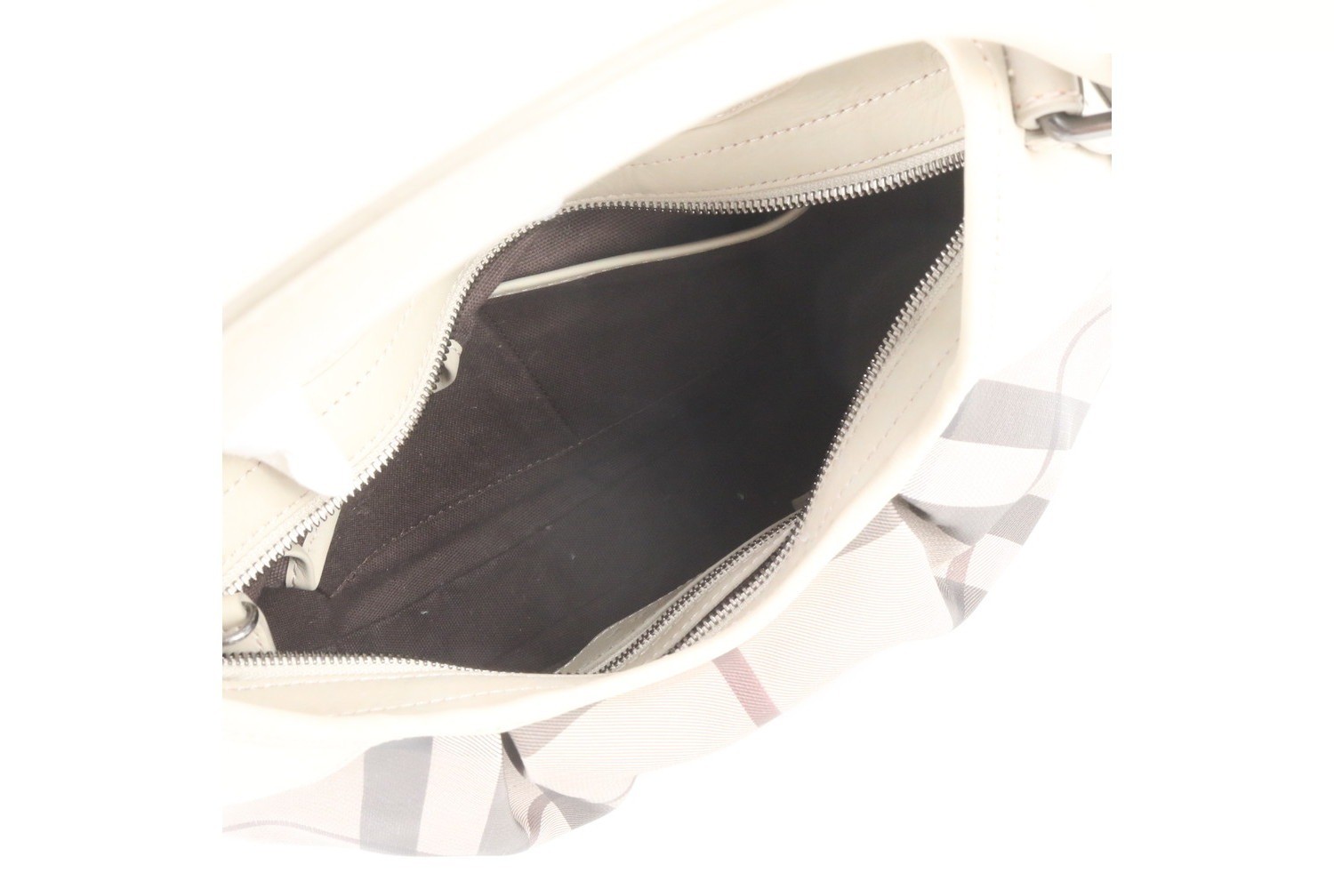 Checked leather shoulder bag, one-shoulder bag. — view 7