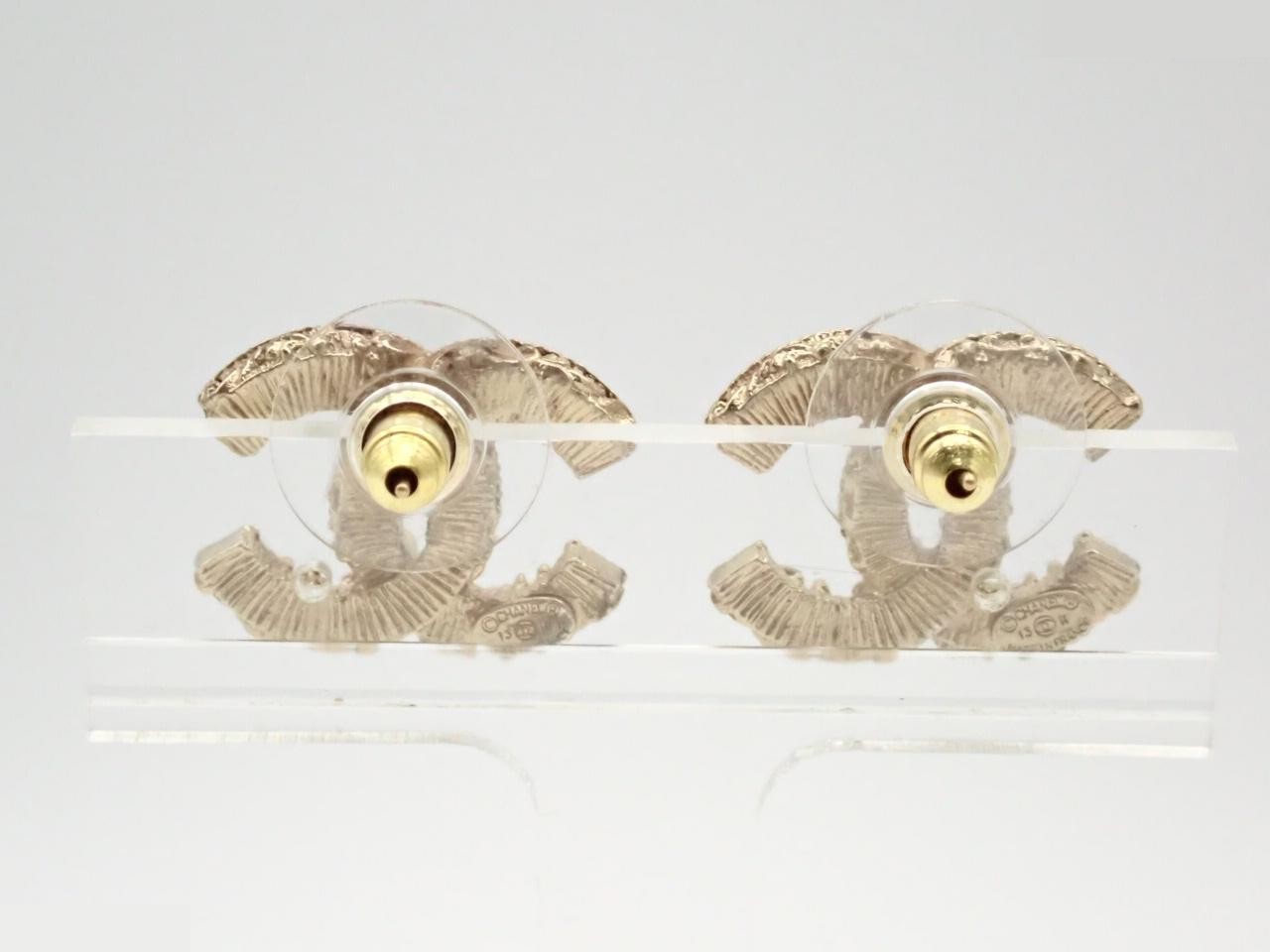 13K Earrings — view 2