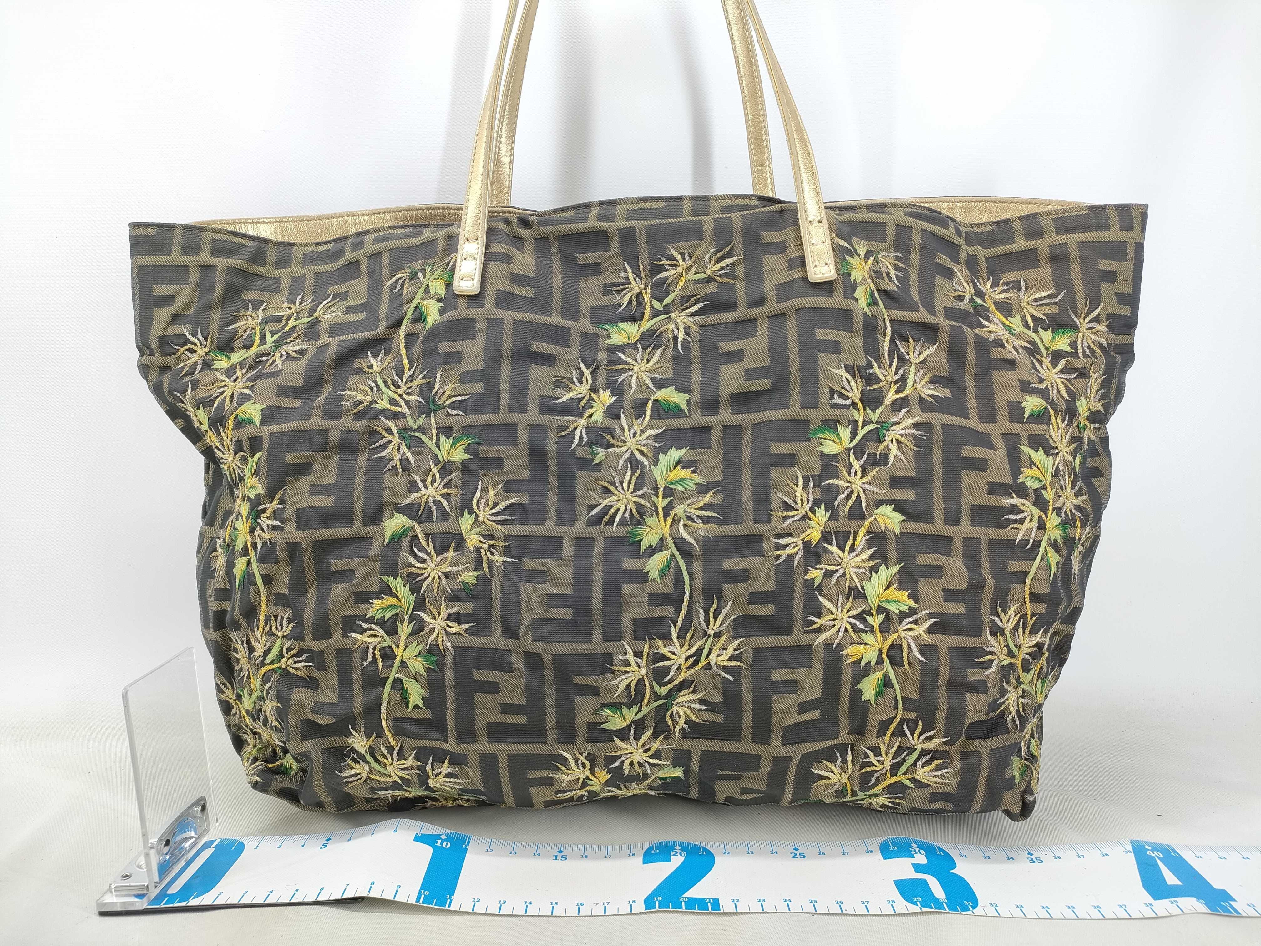 Zucca pattern Fendi Mamma embroidered tote bag — view 2