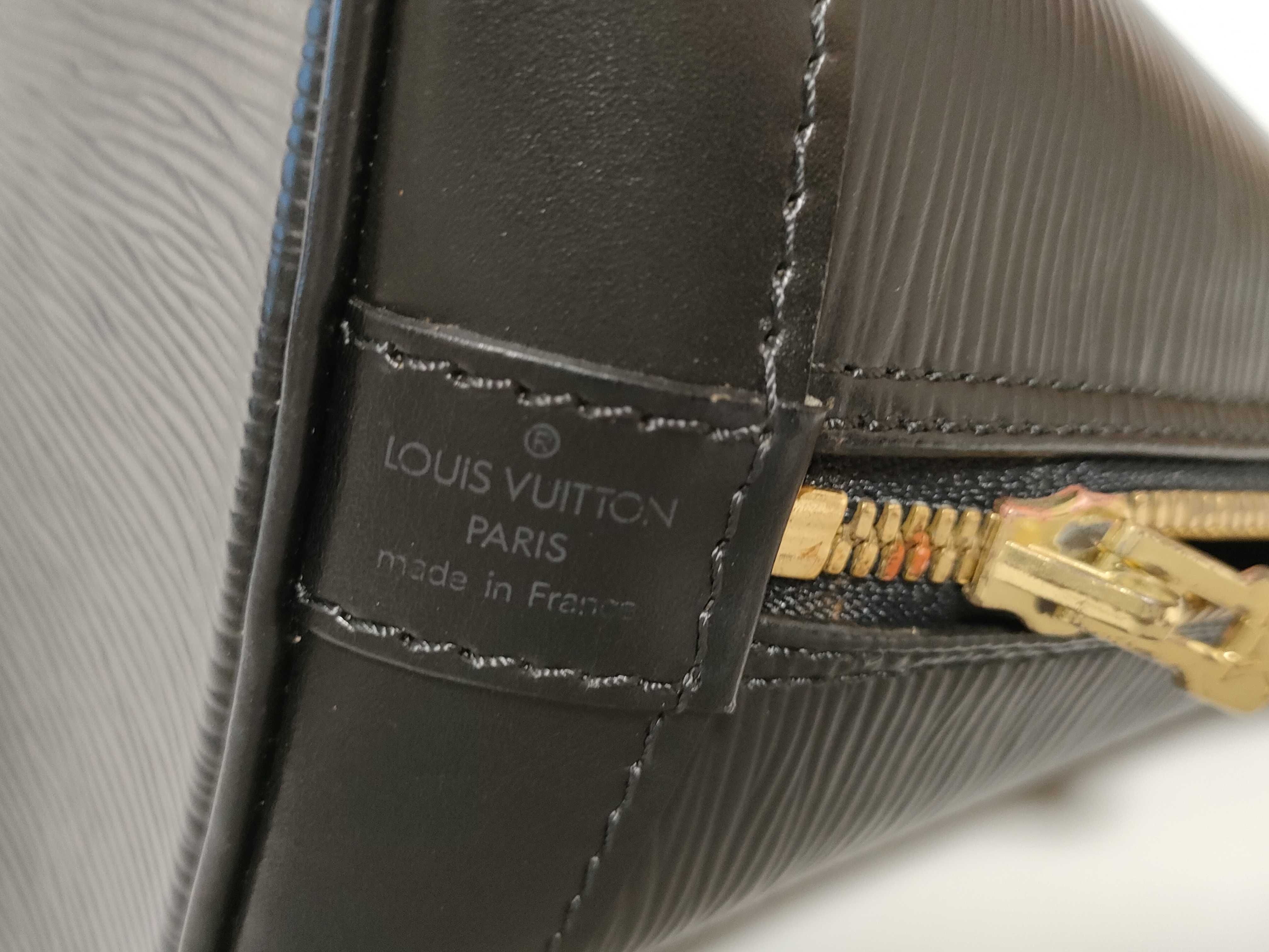 Epi Alma AR0966 Handbag — view 12