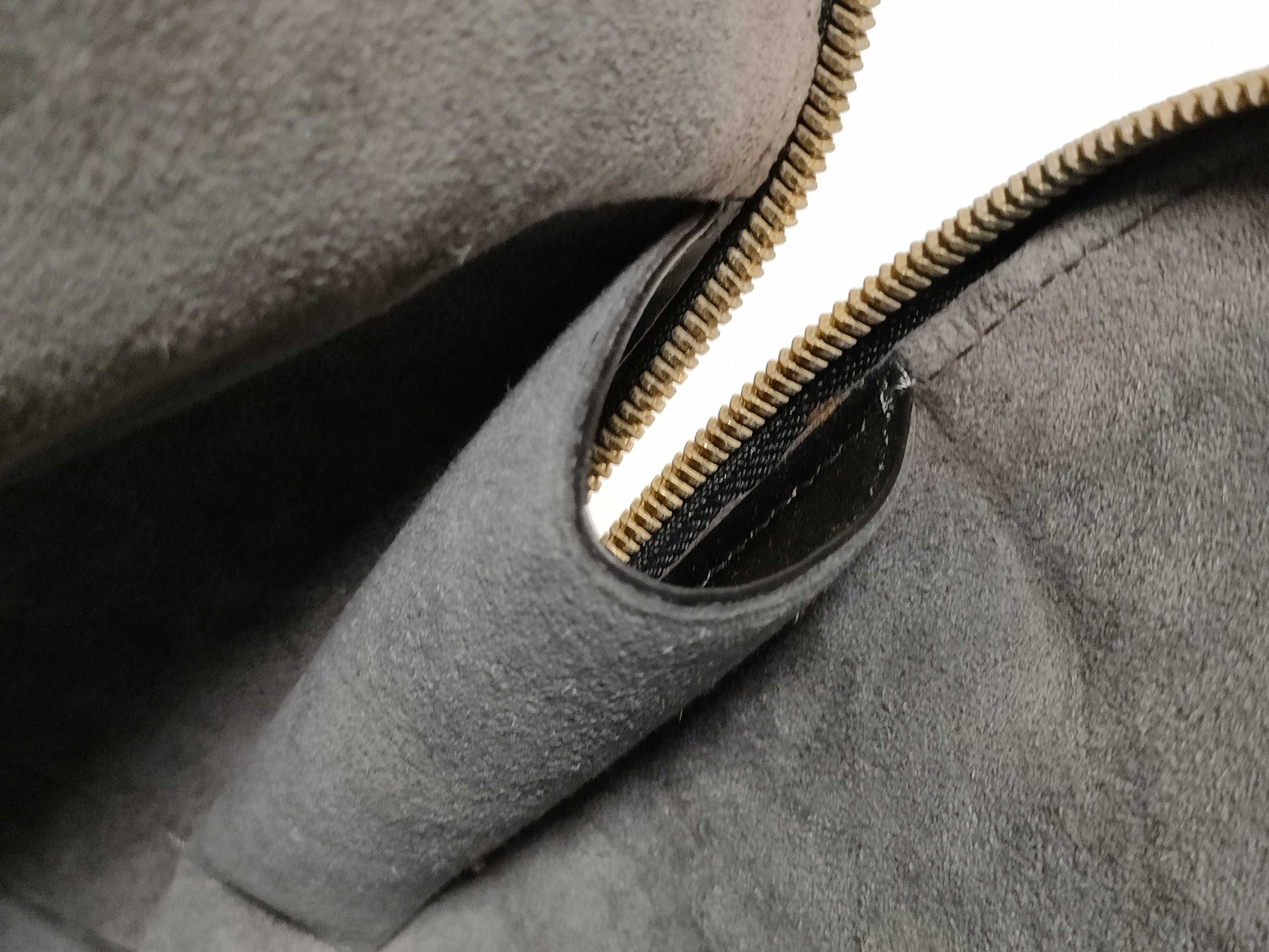 Epi Alma AR0966 Handbag — view 8