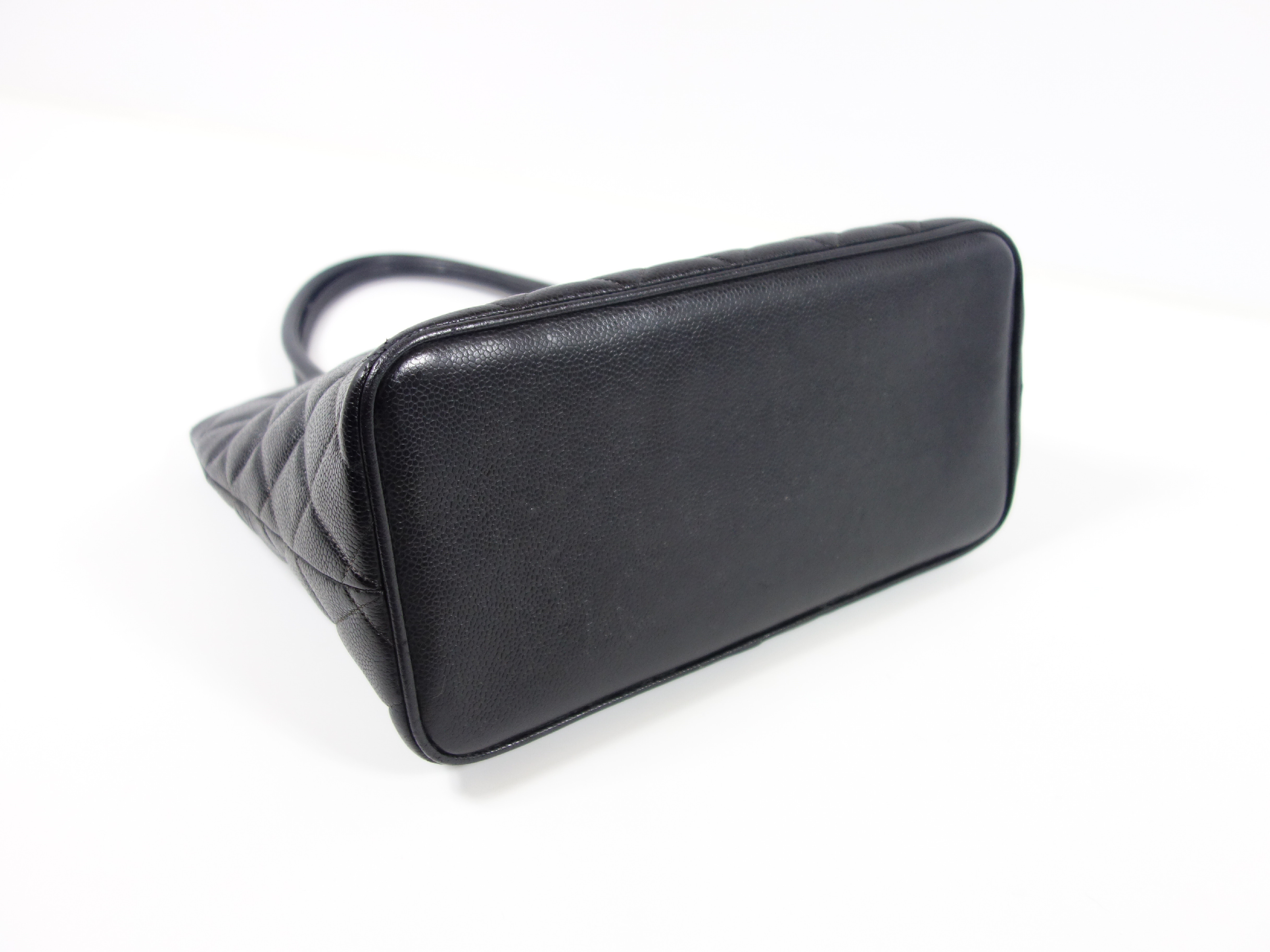Caviar Skin Tote Bag — view 5
