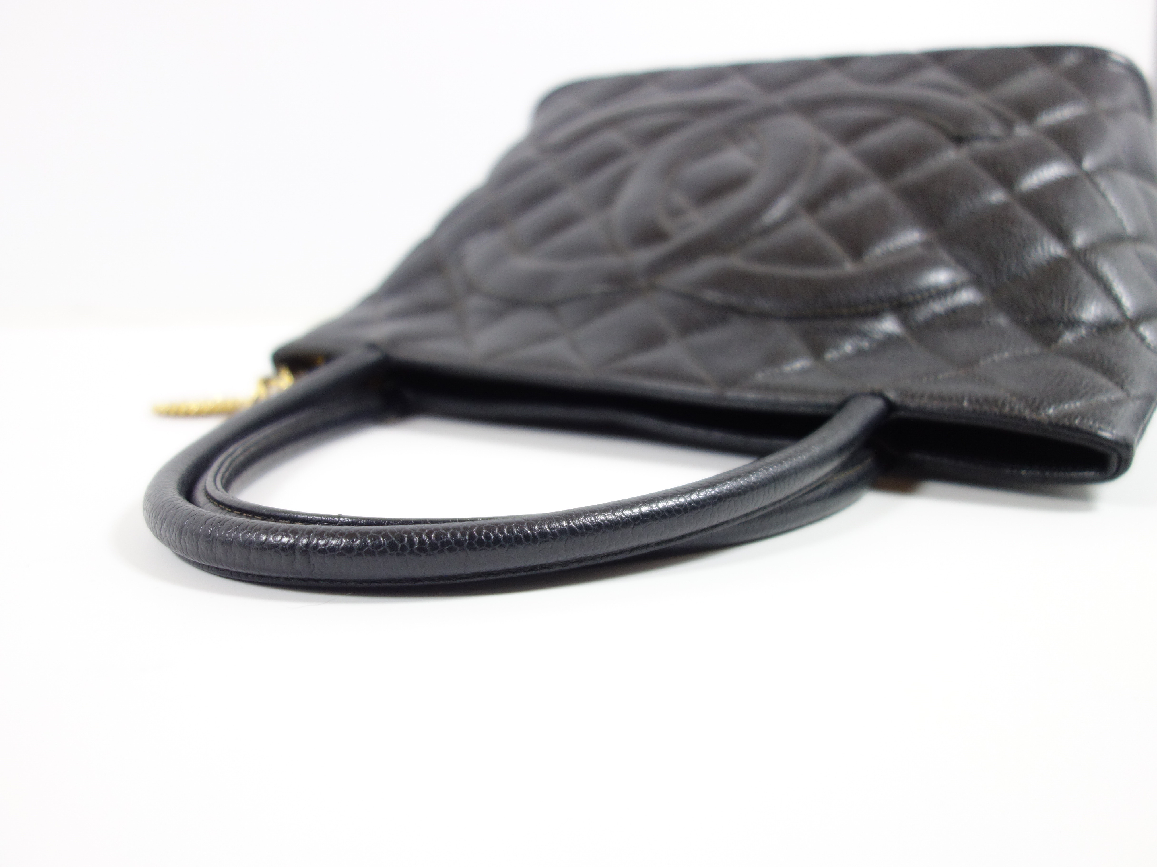 Caviar Skin Tote Bag — view 7