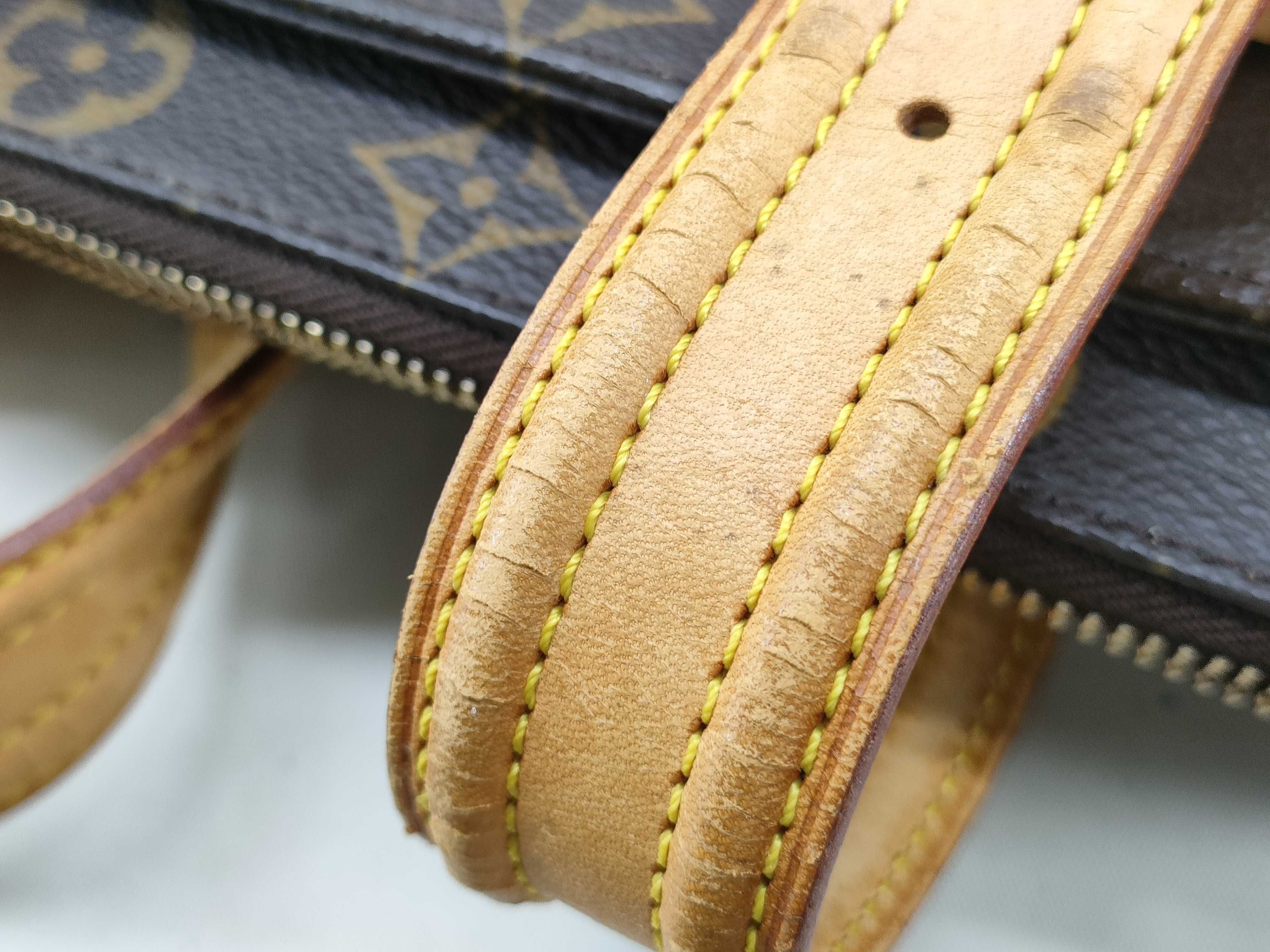 Monogram Leather Tote Bag Handbag — view 15