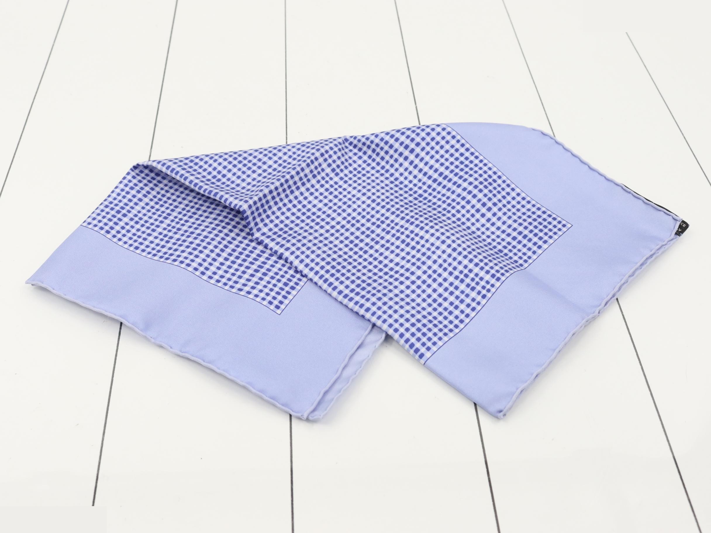 Carre 40, blue, with box. — view 3