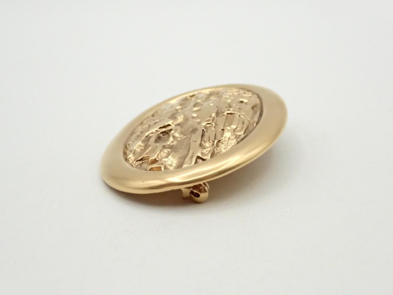 Other lines: Precious metals and brooches — view 3