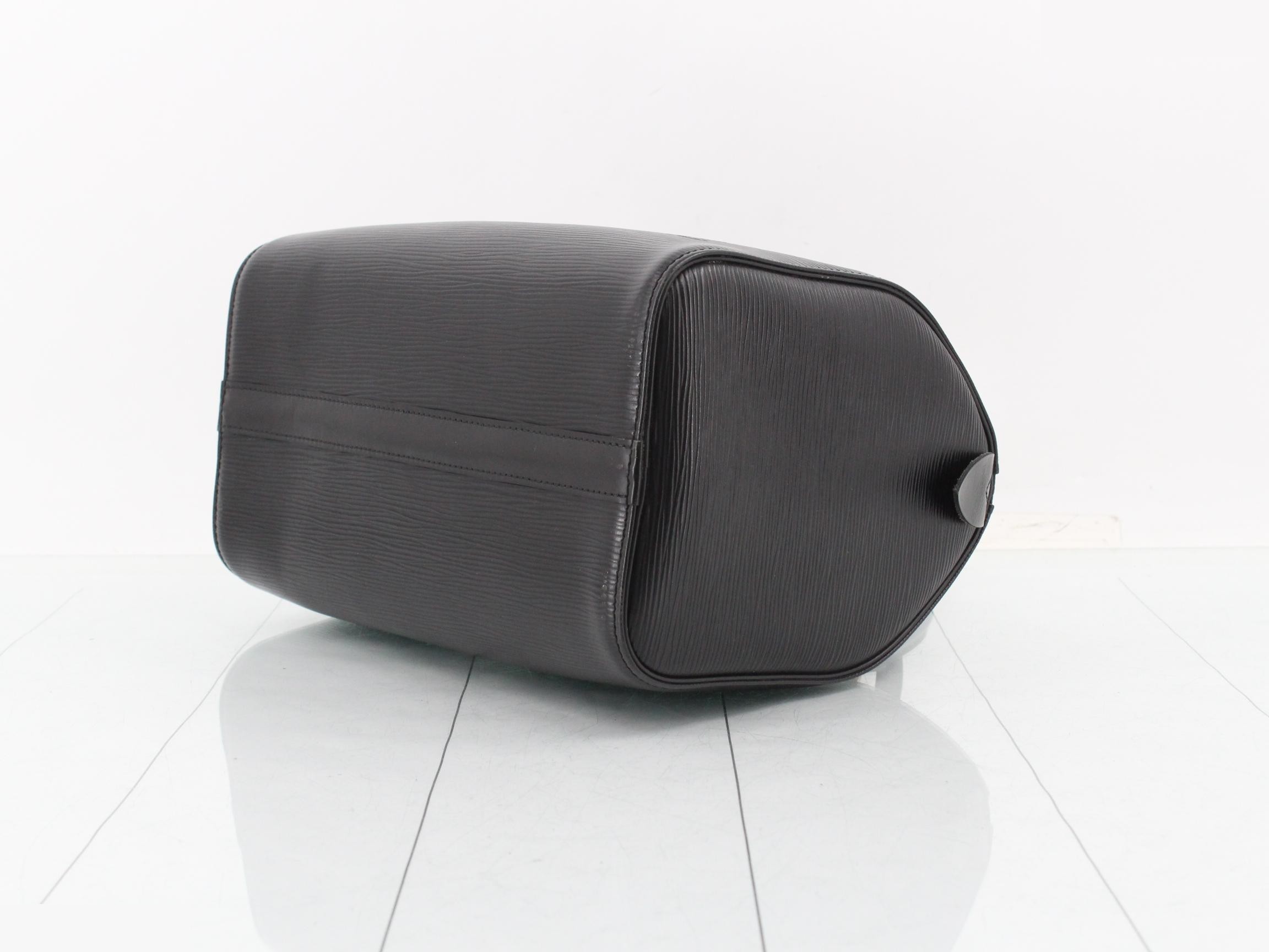 Speedy 25 Noir (with dust bag, key, and key holder) — view 6