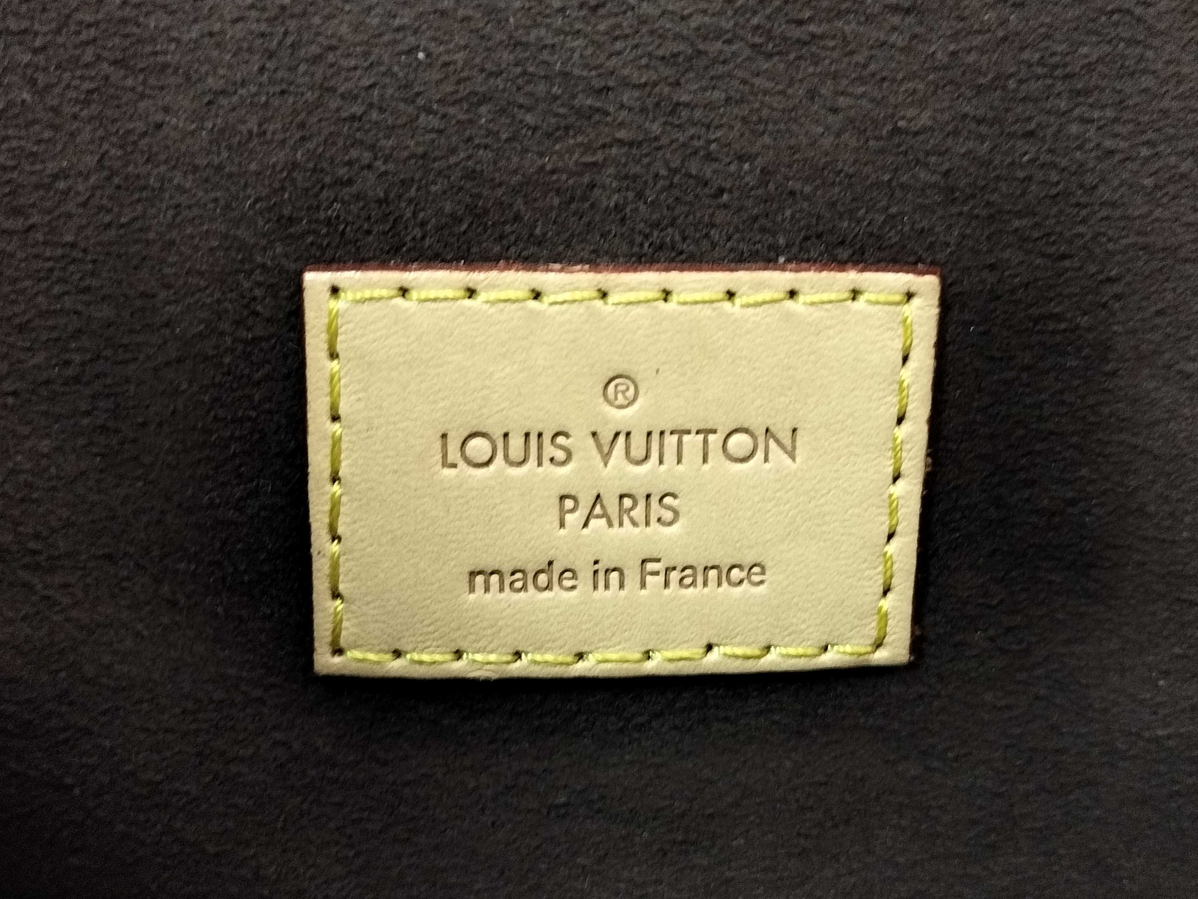 Monogram LV Monogram Crossbody Bag Handbag — view 9