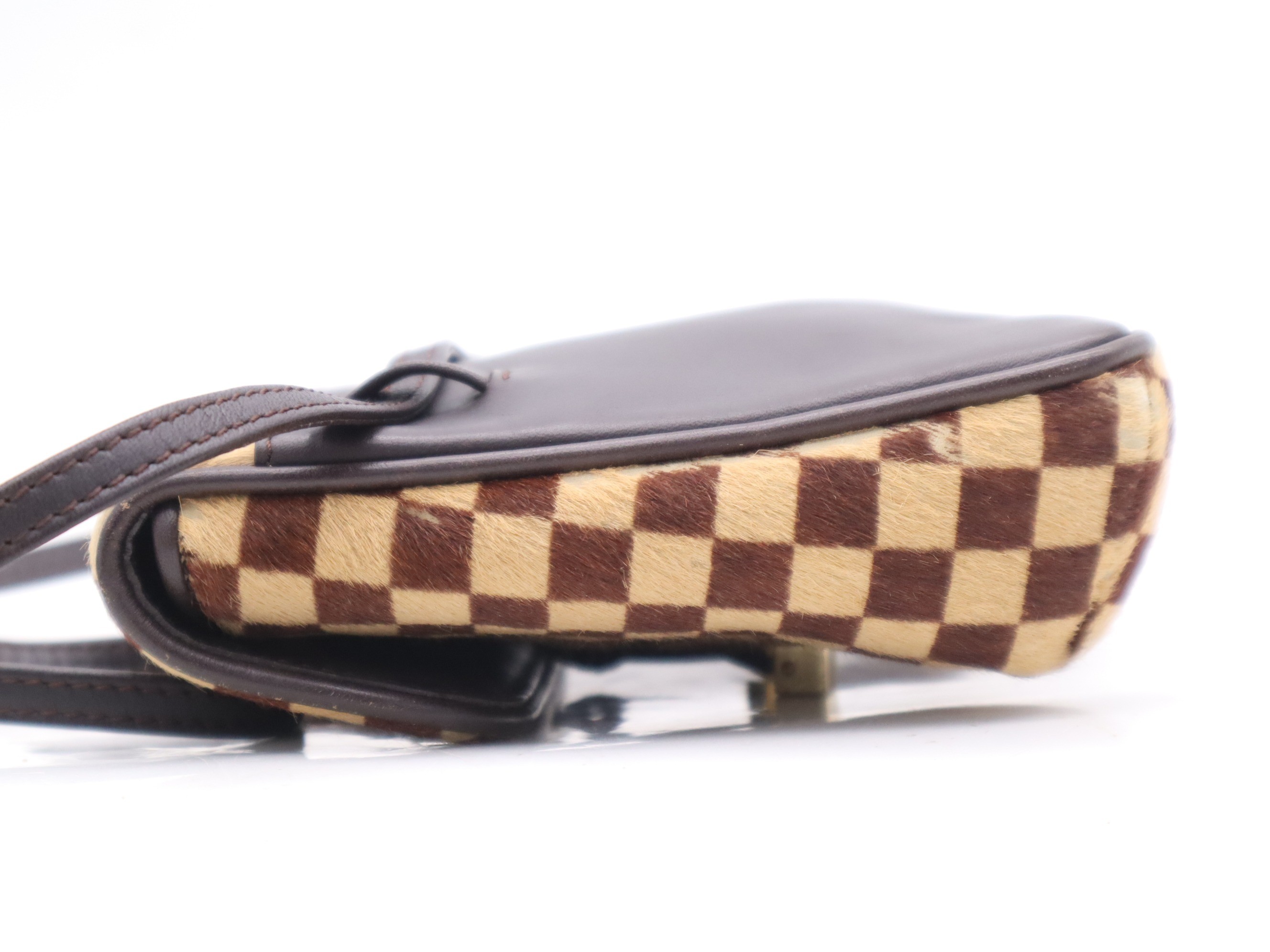 Gazelle with shoulder strap — view 3
