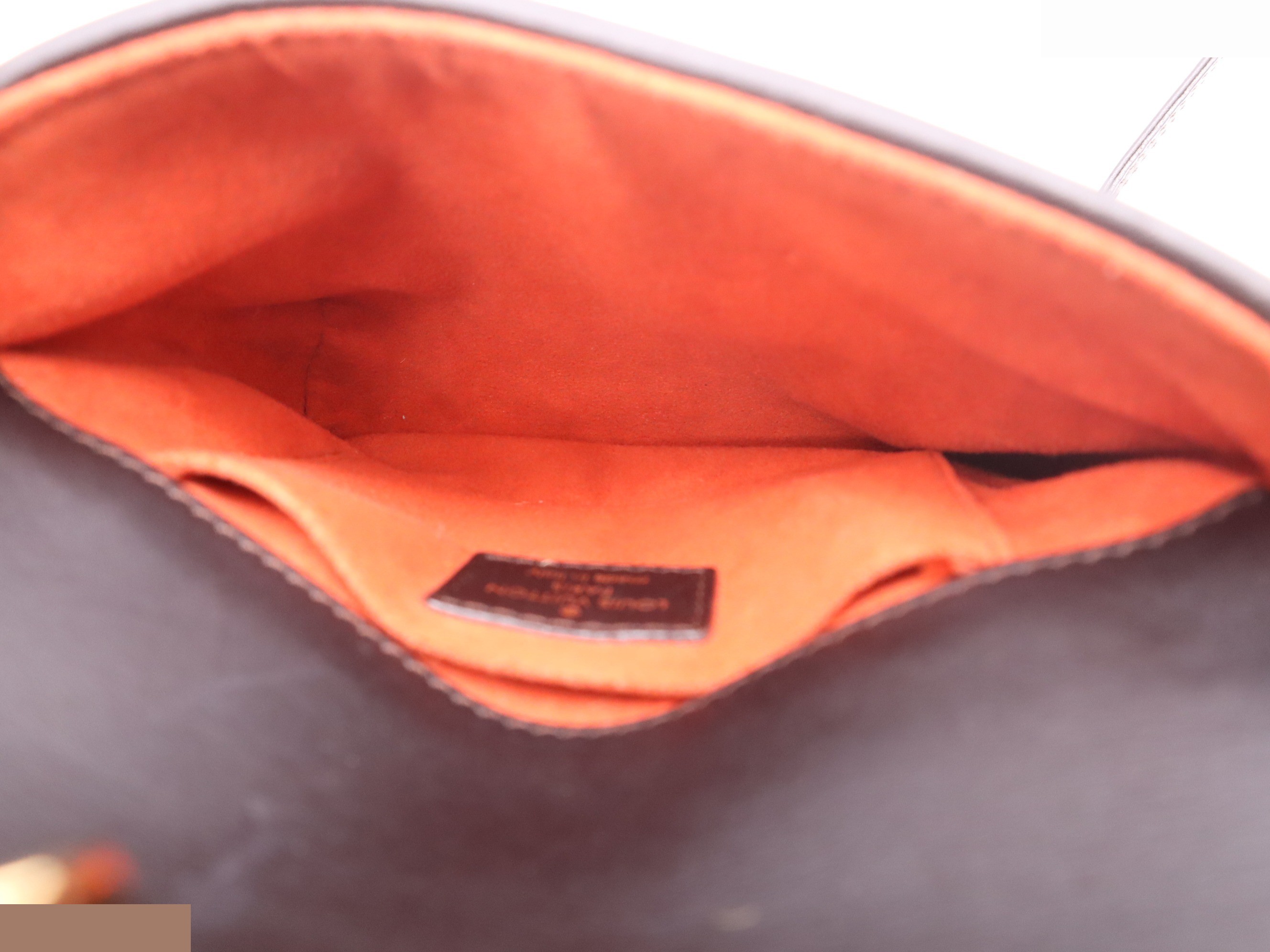 Gazelle with shoulder strap — view 7