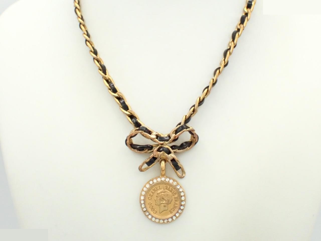 Coin, ribbon, and stone chain necklace (chain approximately 40cm) — view 3