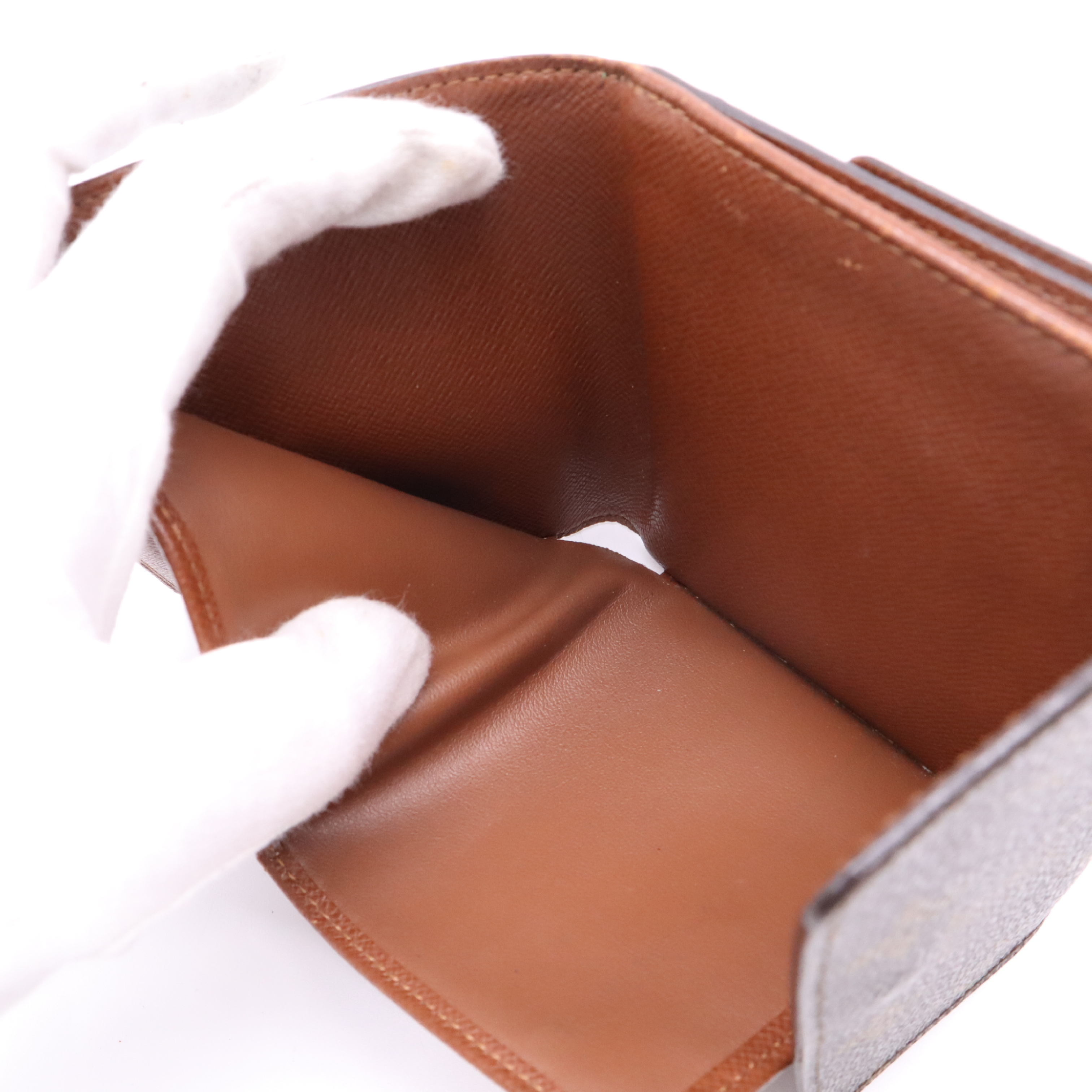 M61927 Monogram Portemonnaie Plat Coin Case — view 9