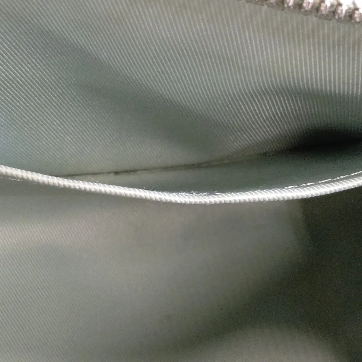 Taurillon Monogram Keepall Bandoulière 25 M23163, serial number unknown, gray. — view 11