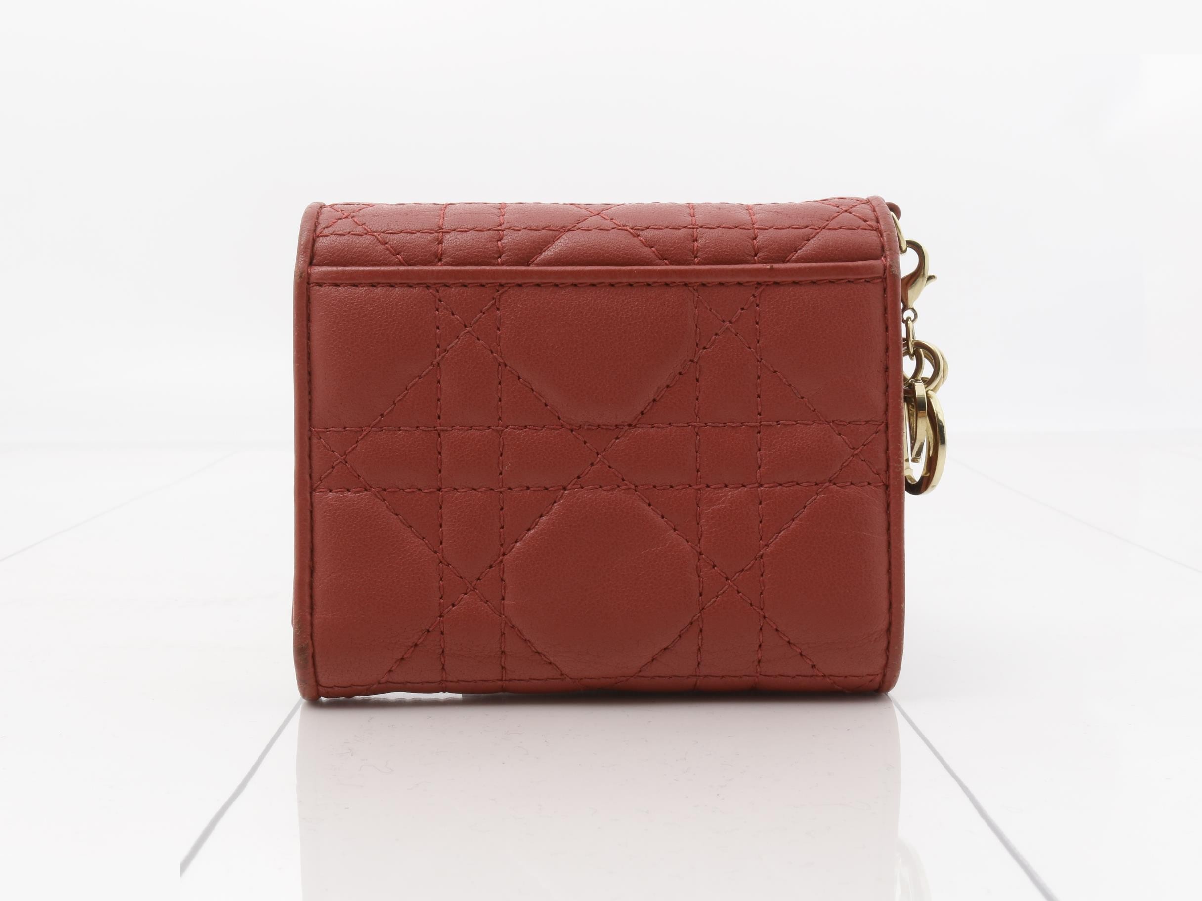 Compact wallet — view 2