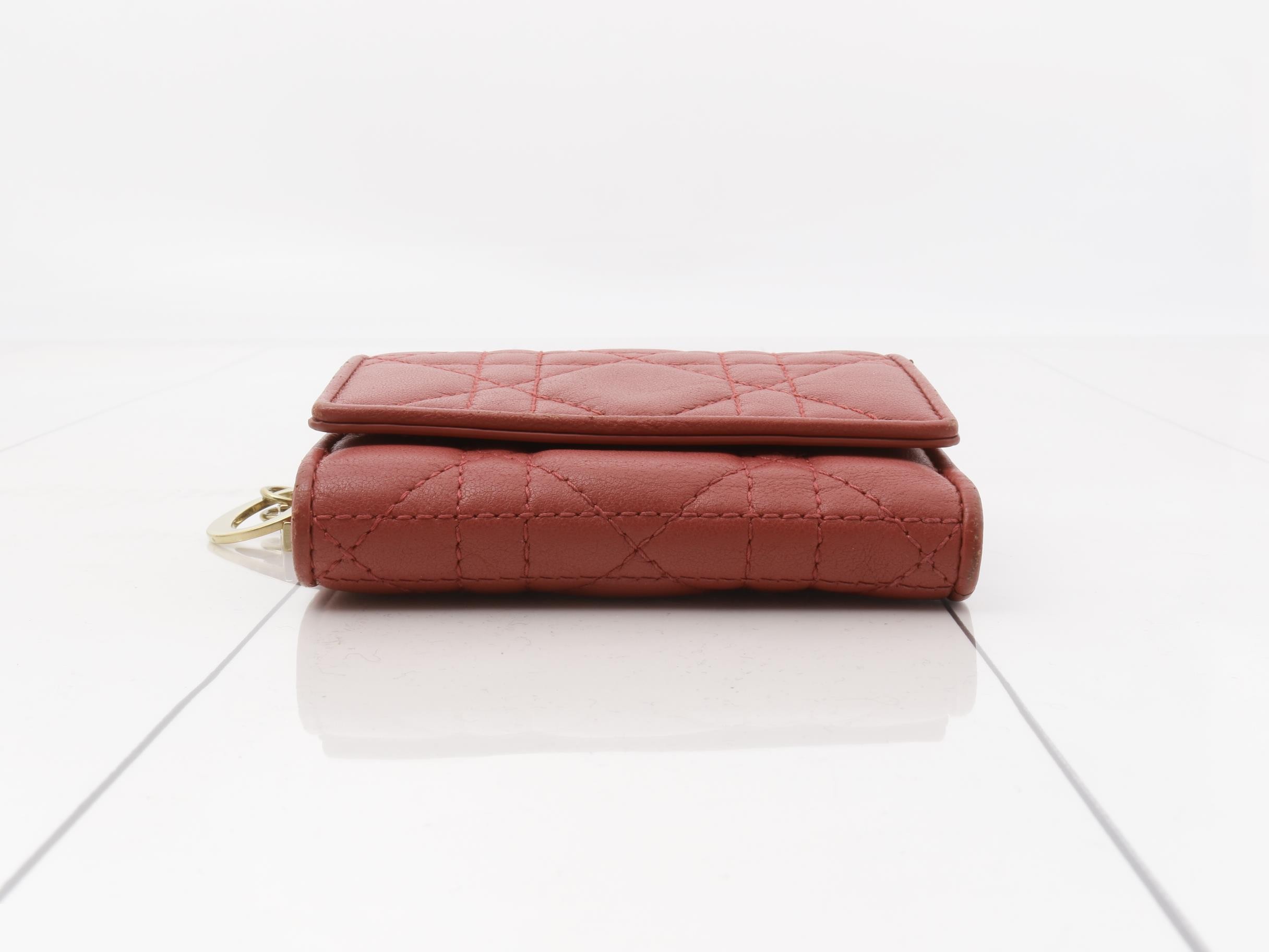 Compact wallet — view 3