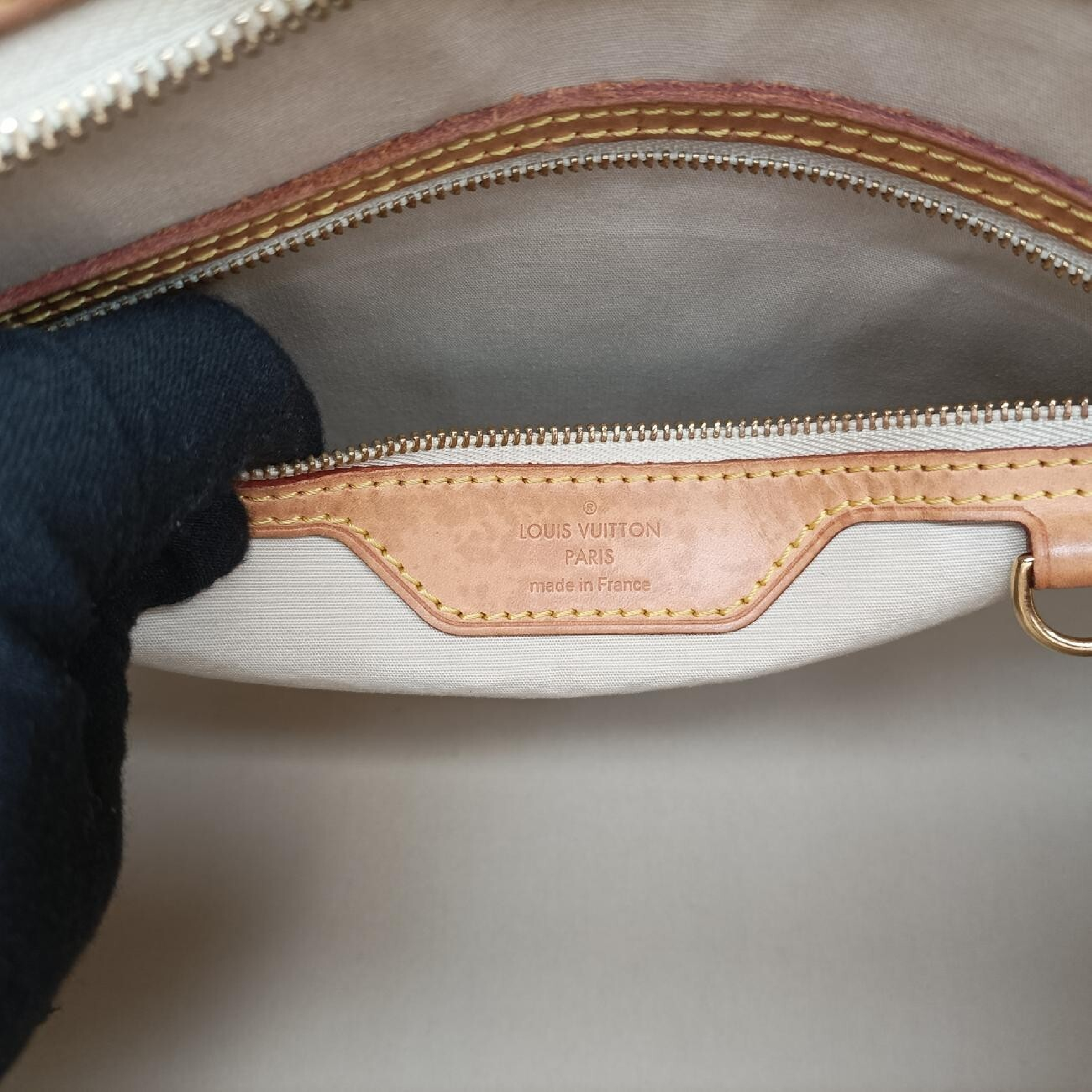 Blair MM Dune Vernis M90180 DR2102 Shoulder Bag — view 7
