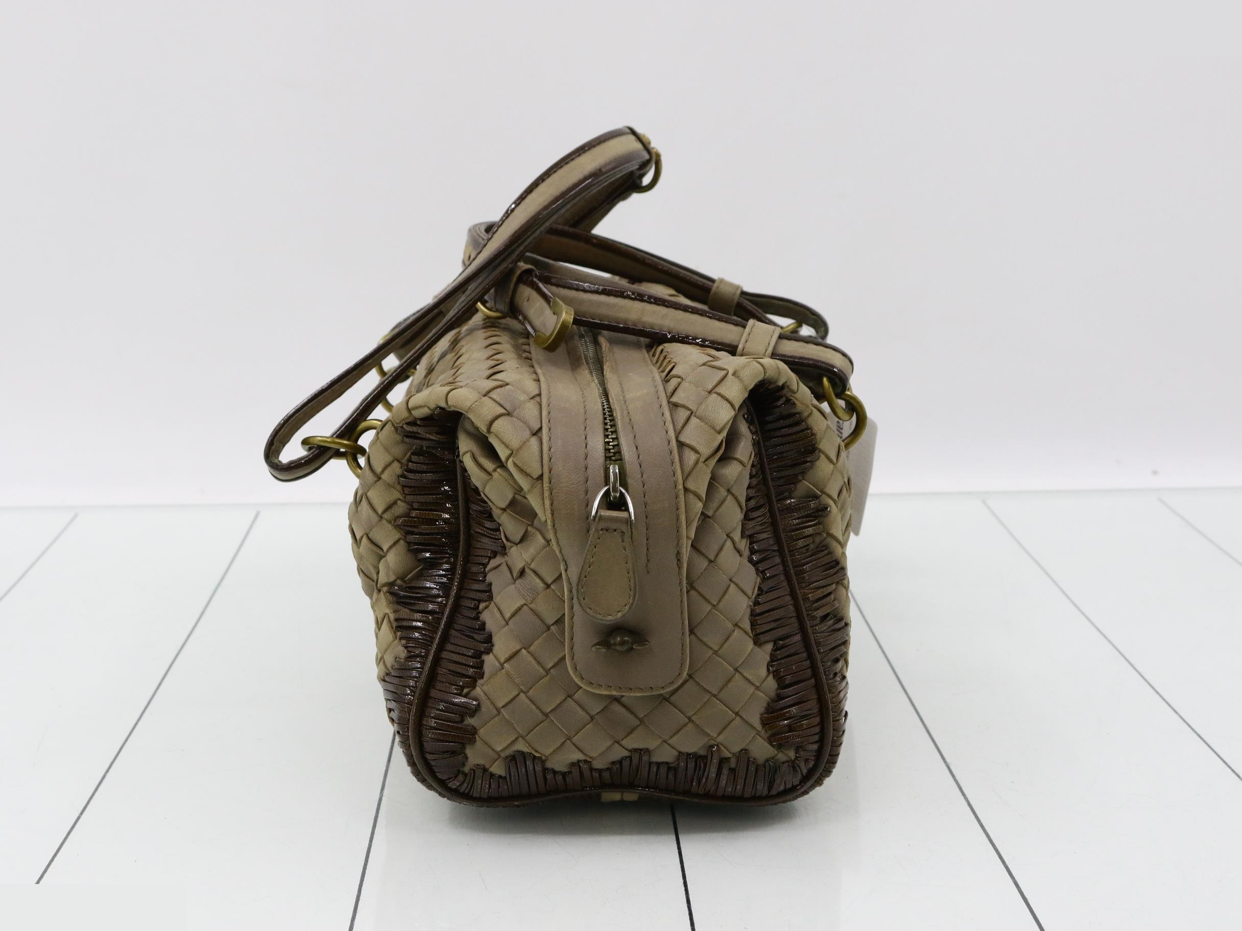 handbag — view 3